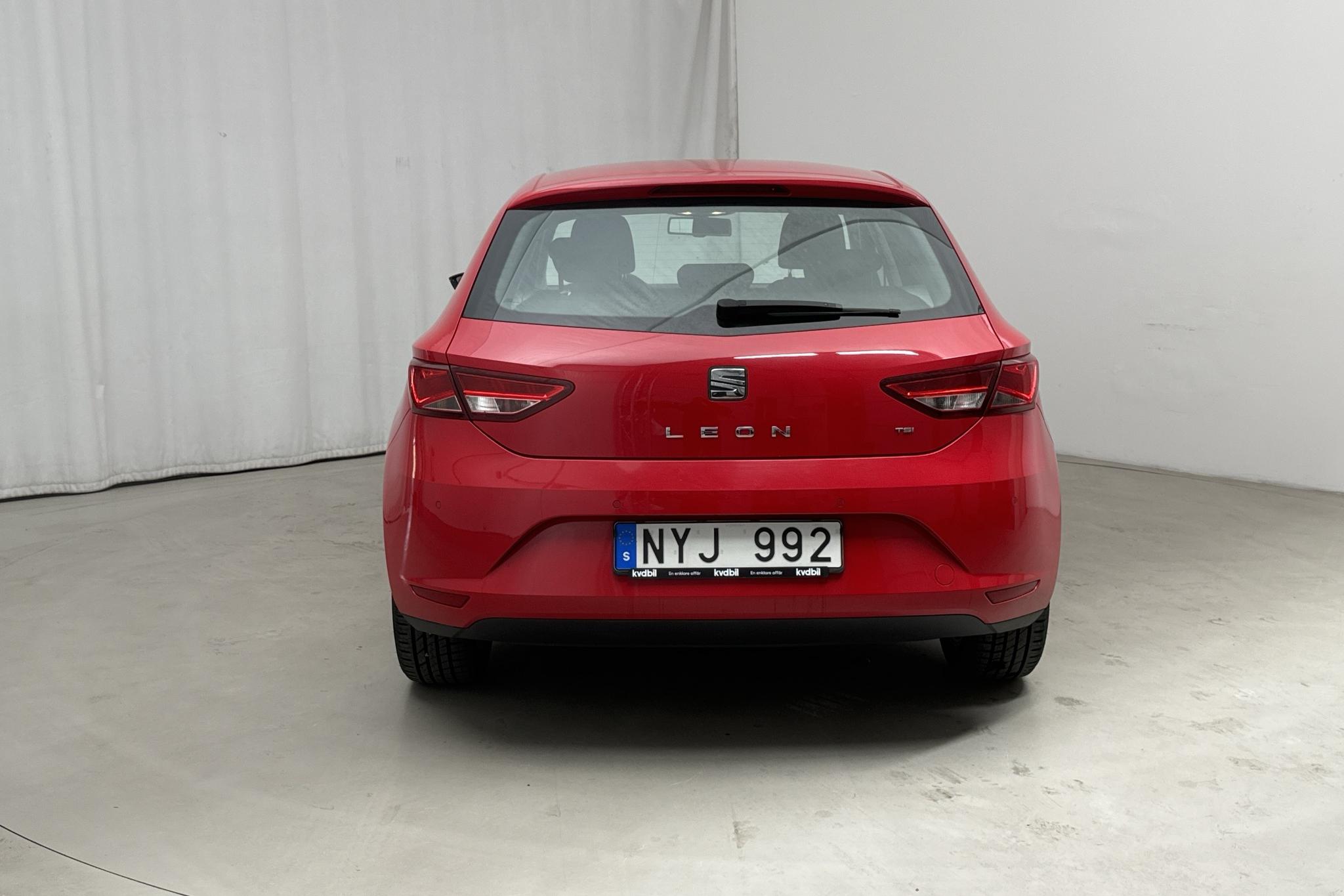 Seat Leon 1.2 TSI 5dr (105hk) - 132 680 km - Manual - red - 2014