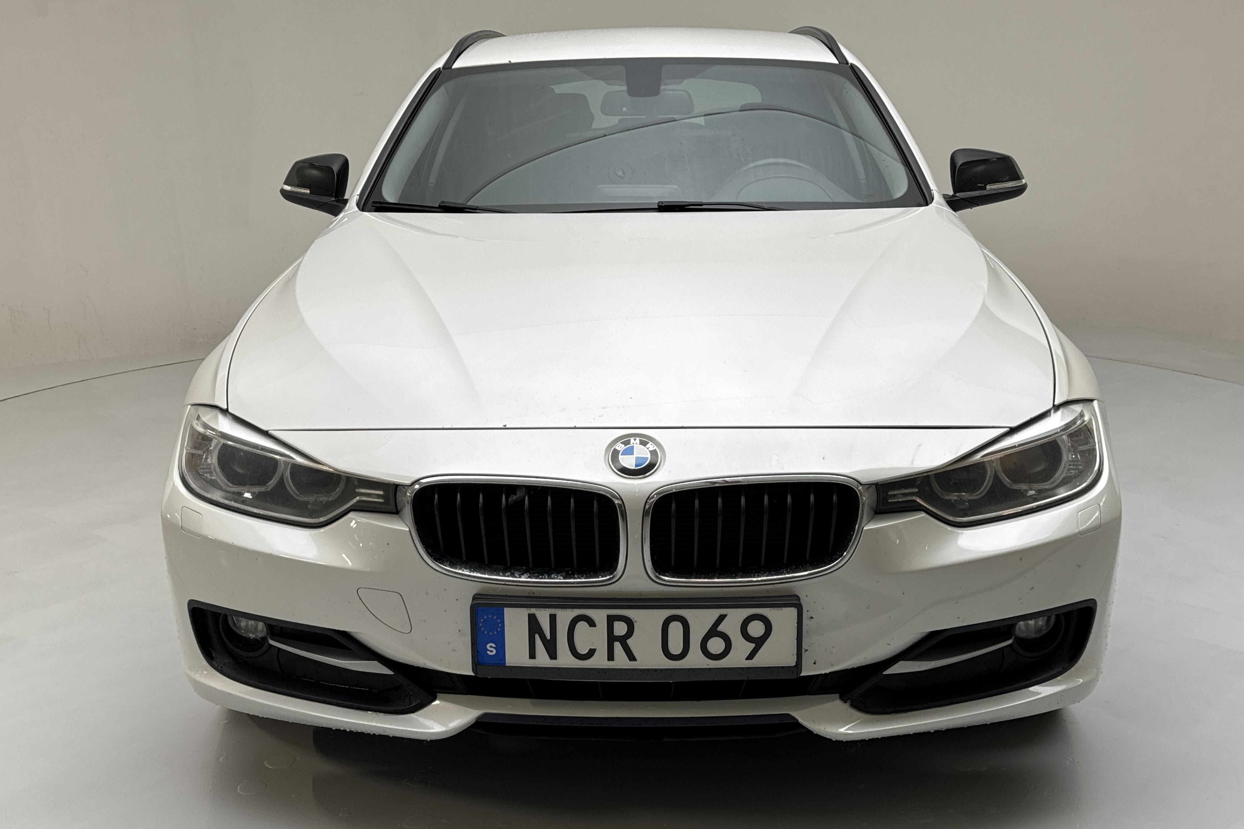 BMW 320d Touring, F31 (184hk) - 195 150 km - Automaatne - valge - 2013