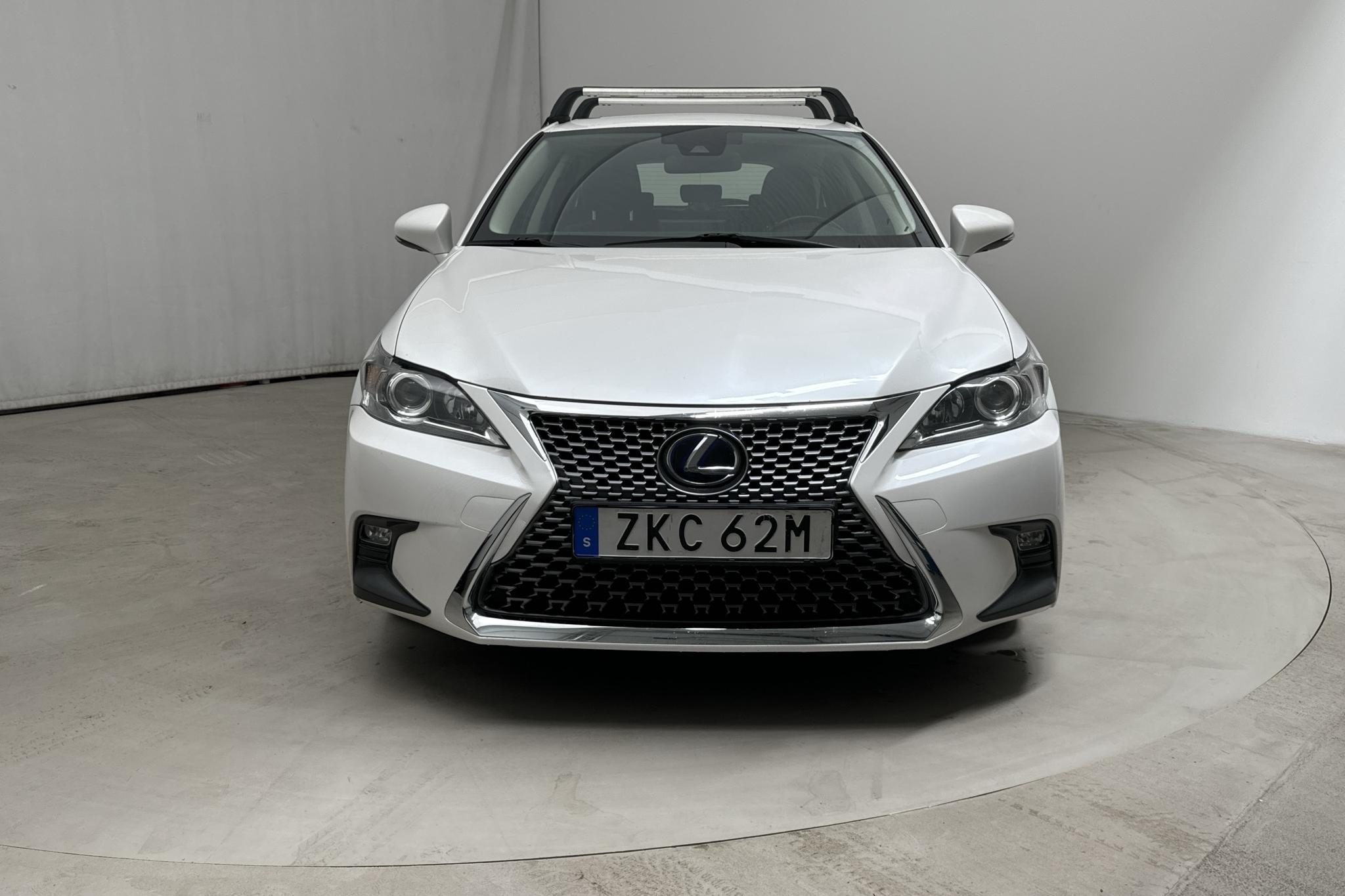 Lexus CT 200h (136hk) - 115 710 km - Automatyczna - biały - 2019