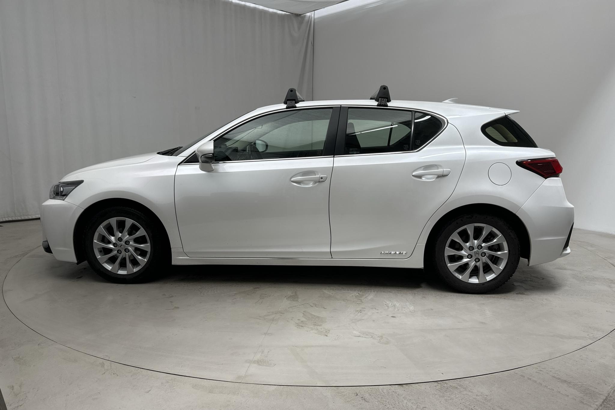 Lexus CT 200h (136hk) - 115 710 km - Automatyczna - biały - 2019