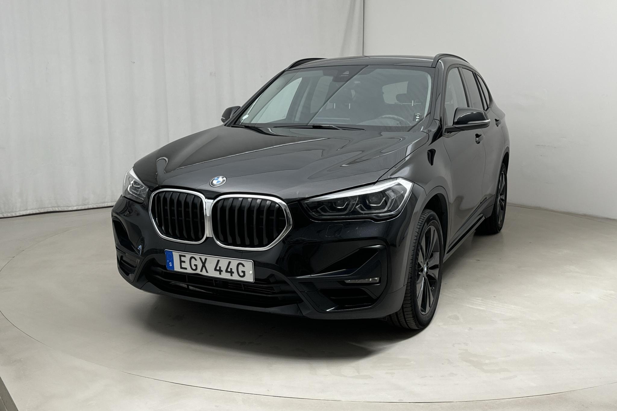 BMW X1 sDrive20i LCI, F48 (178hk) - 131 760 km - Automatyczna - czarny - 2022