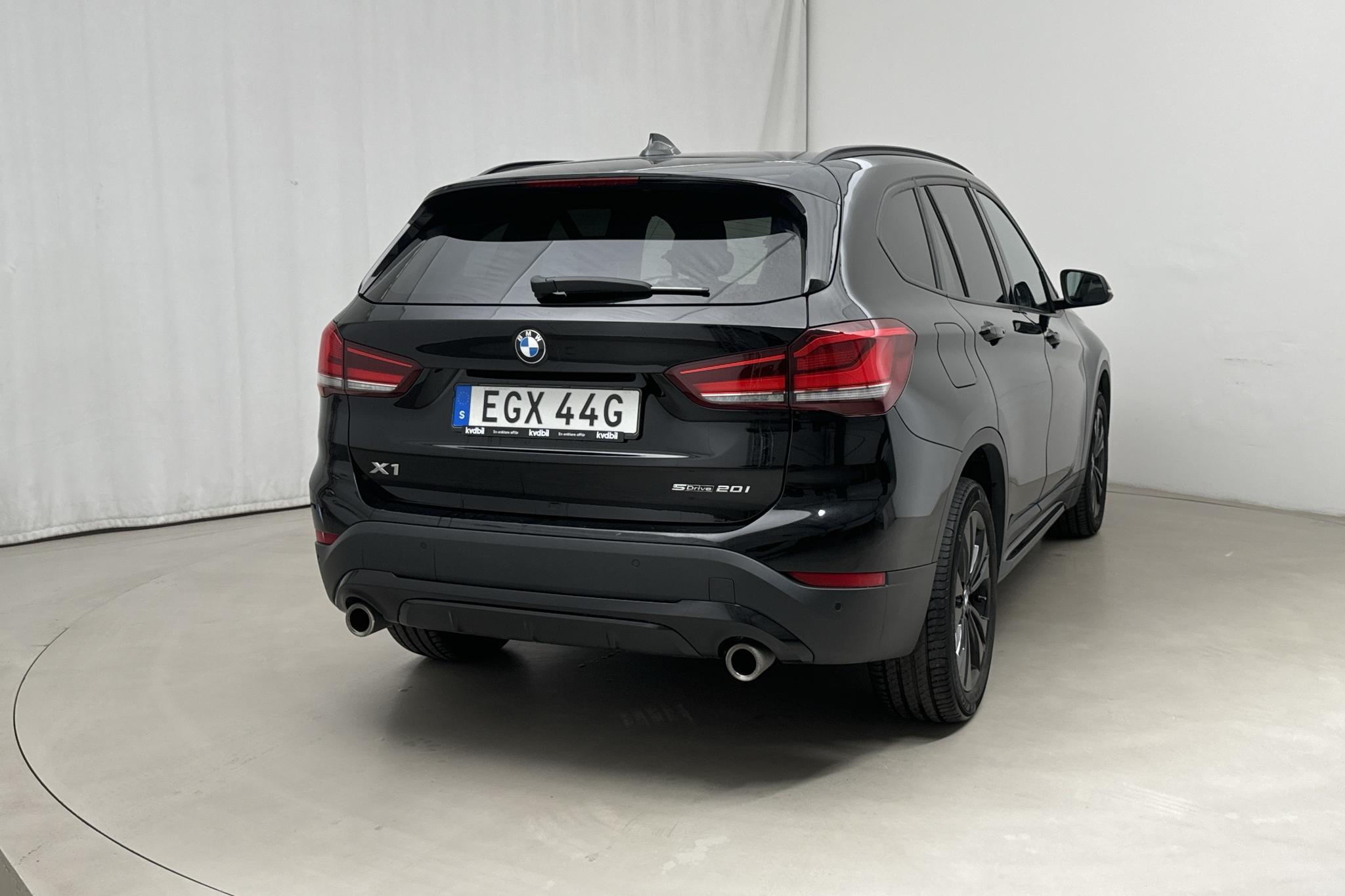 BMW X1 sDrive20i LCI, F48 (178hk) - 131 760 km - Automaattinen - musta - 2022