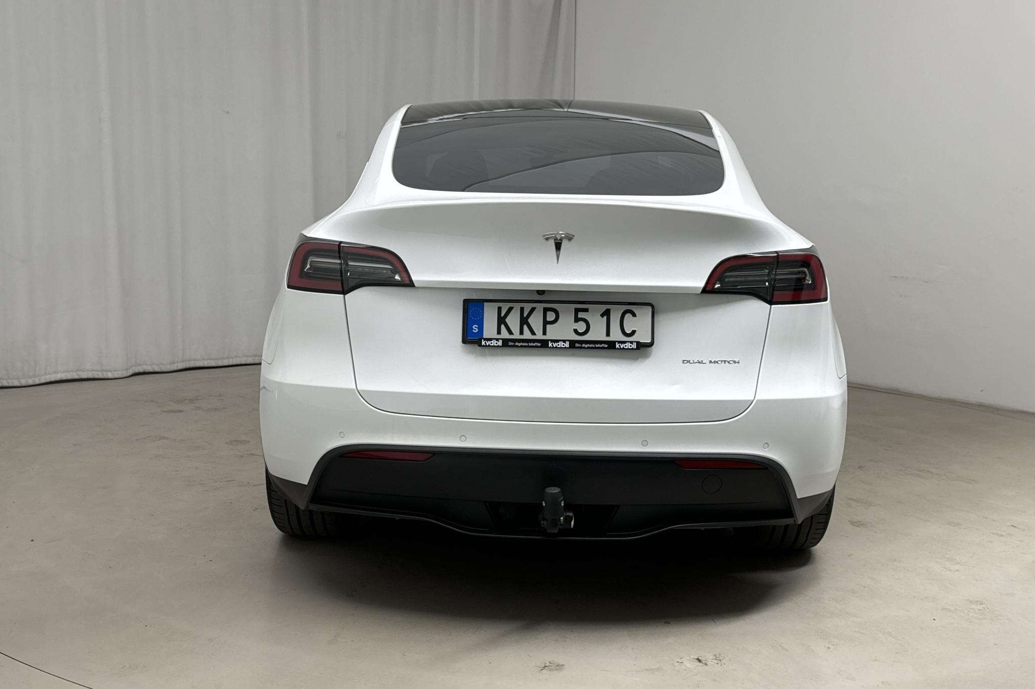 Tesla Model Y Long Range Dual Motor AWD - 60 820 km - Automatyczna - biały - 2022