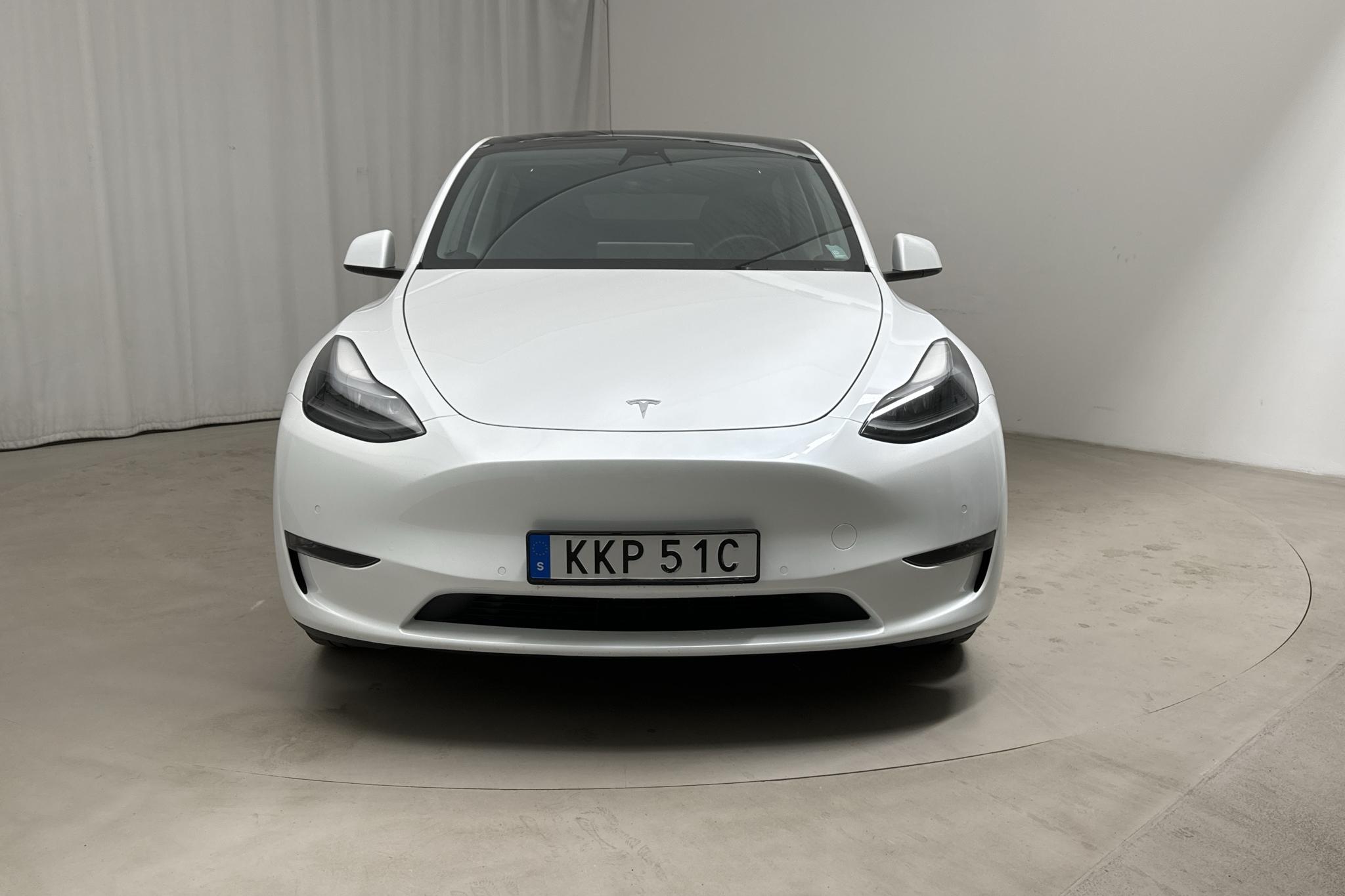 Tesla Model Y Long Range Dual Motor AWD - 6 082 mil - Automat - vit - 2022