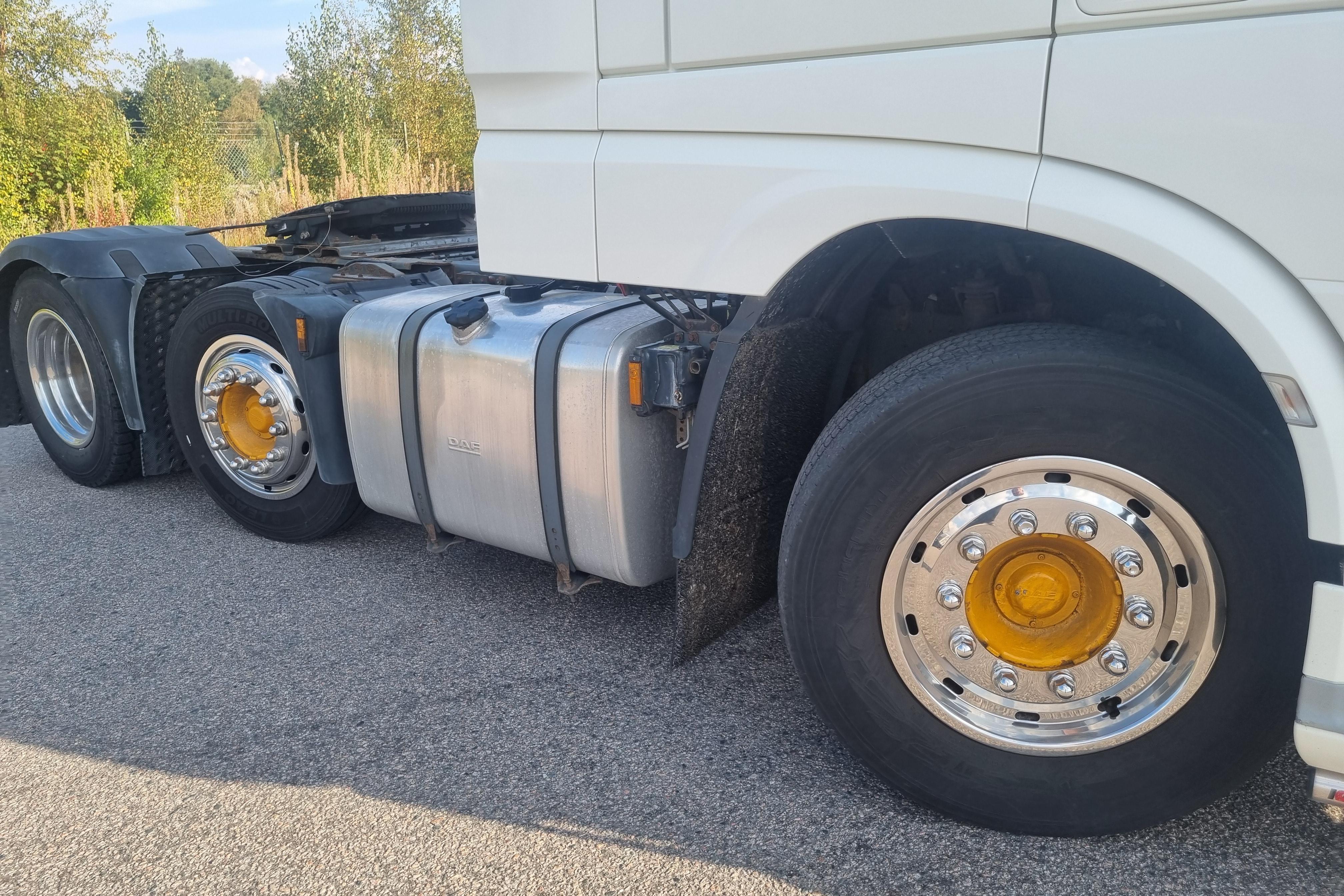 DAF FTG XF510Z - 651 582 km - Automaattinen - valkoinen - 2016