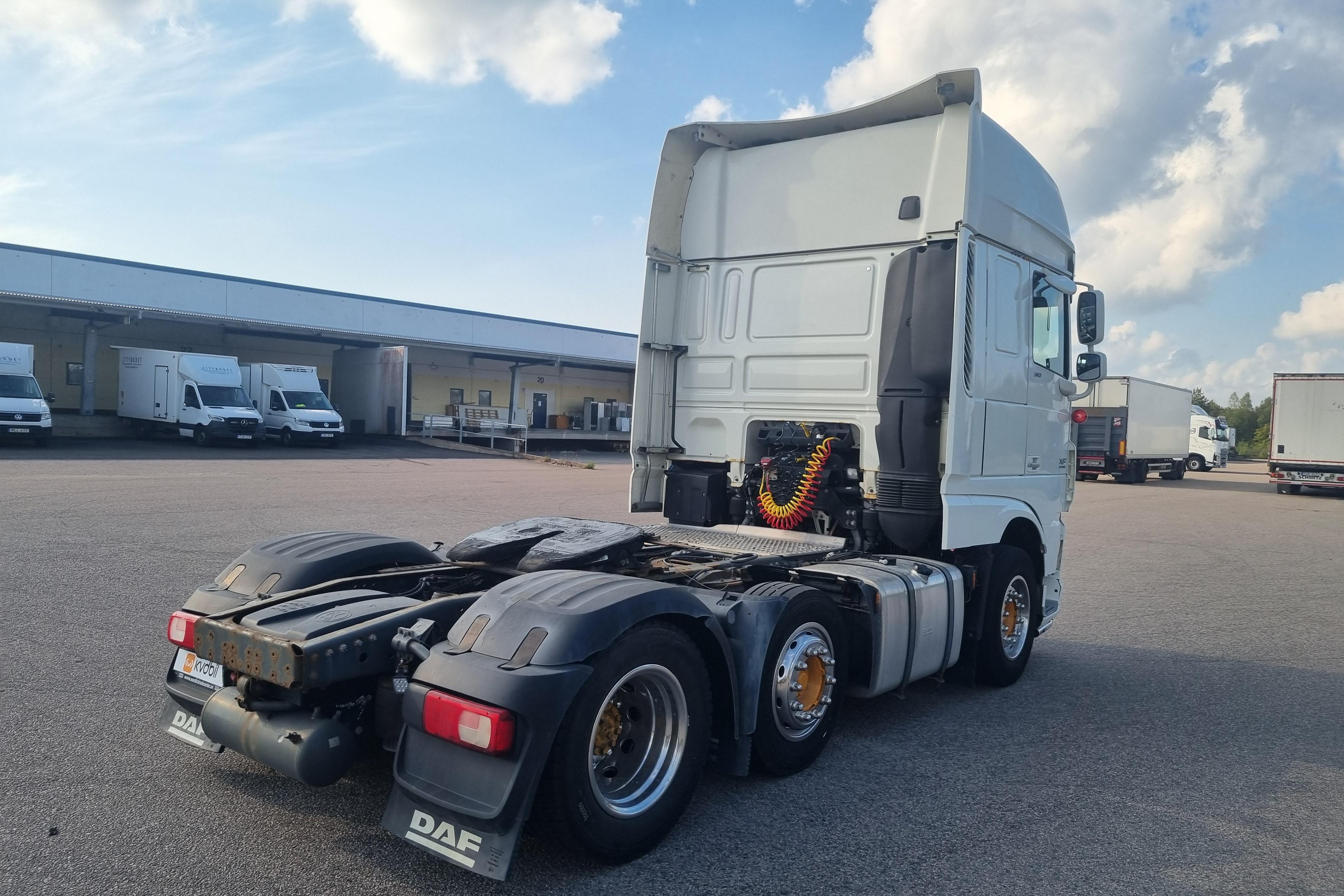 DAF FTG XF510Z - 651 582 km - Automaatne - valge - 2016