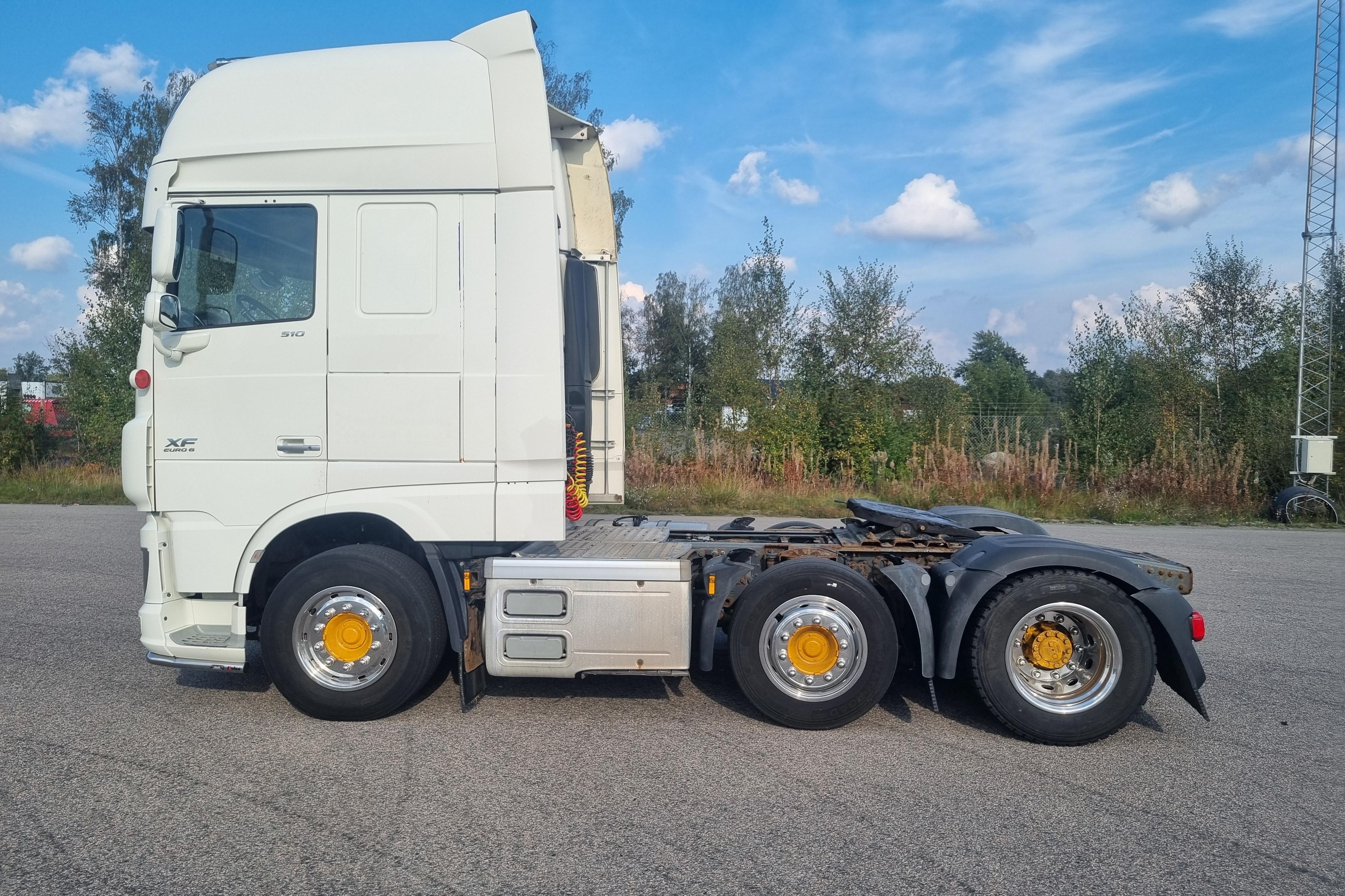 DAF FTG XF510Z - 651 582 km - Automat - vit - 2016