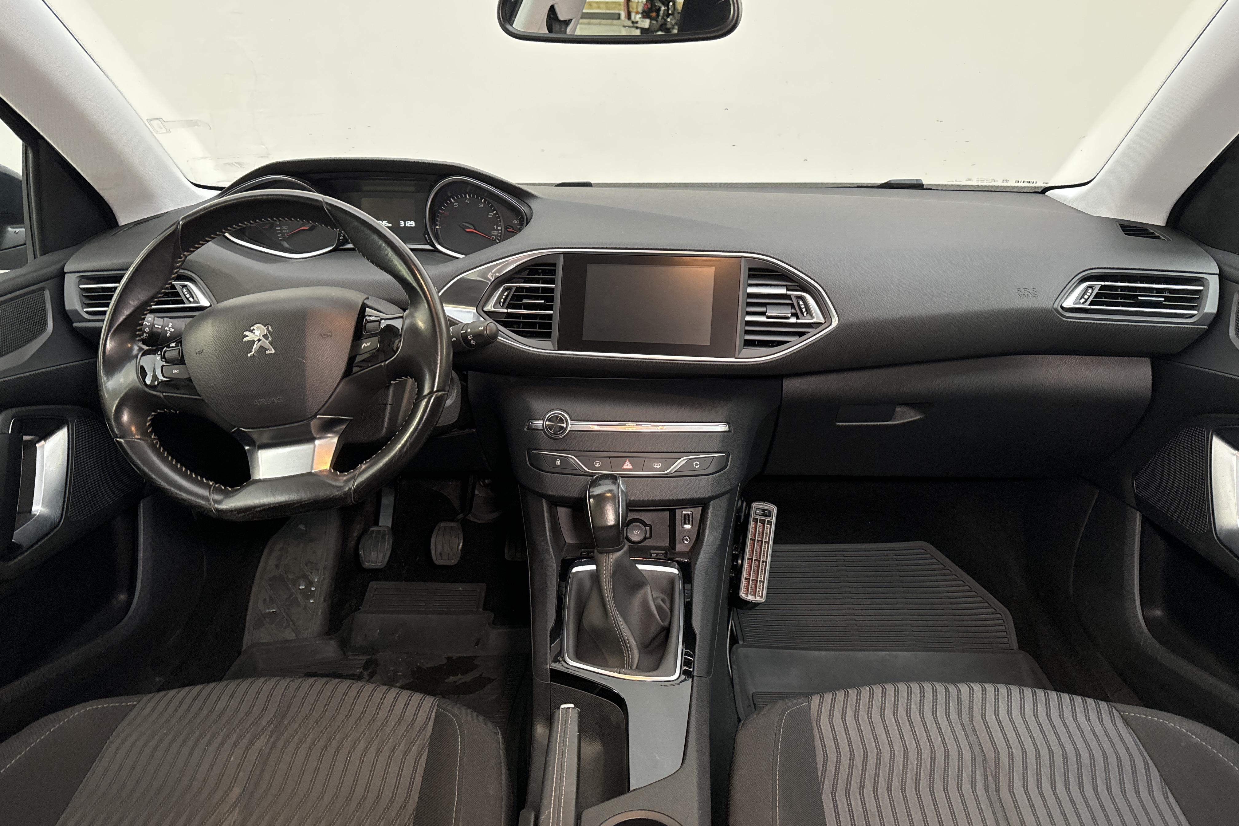 Peugeot 308 SW PureTech (110hk) - 158 740 km - Manuaalinen - Dark Grey - 2016