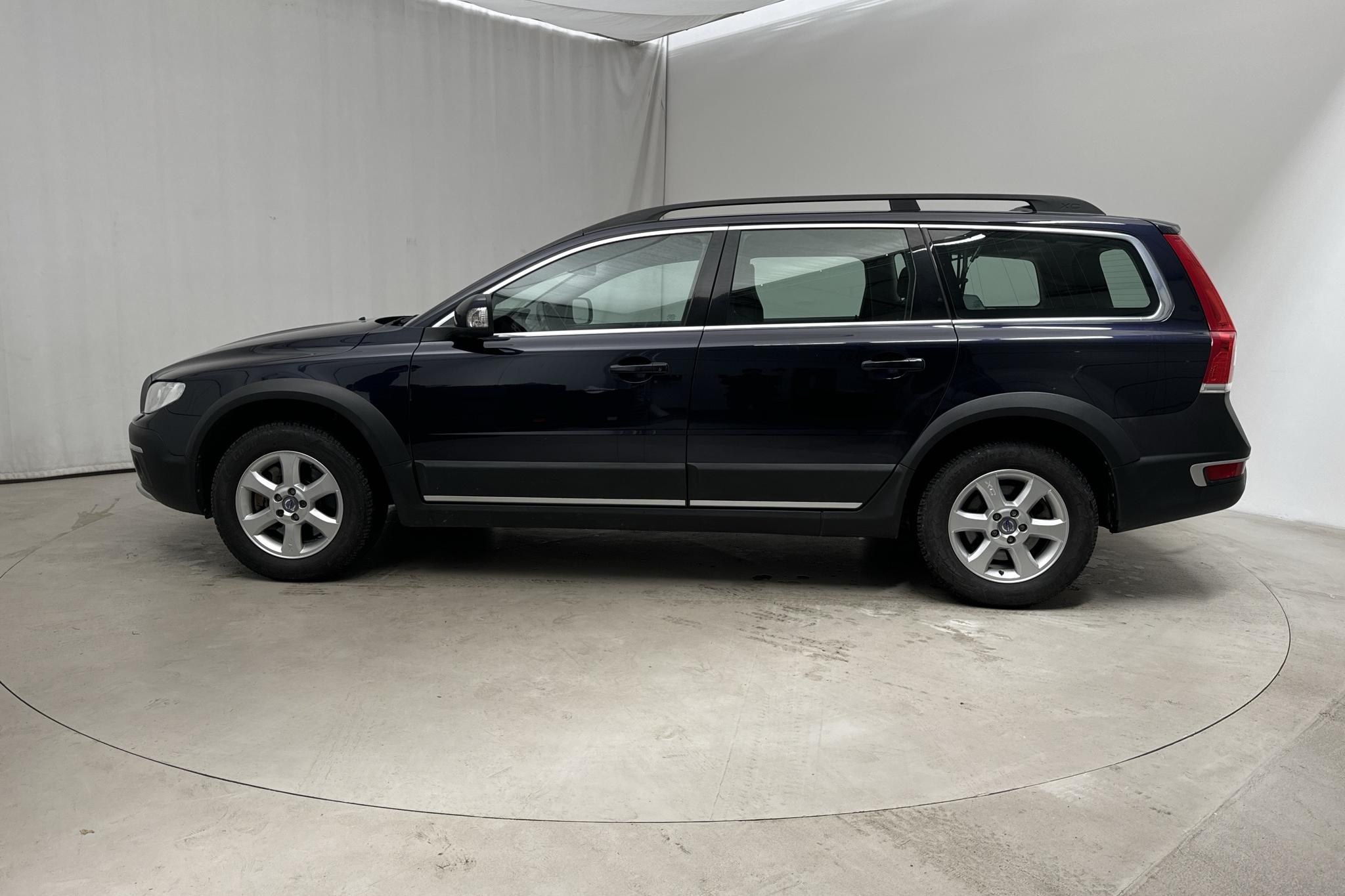 Volvo XC70 II D4 AWD (181hk) - 166 720 km - Manual - Dark Blue - 2016