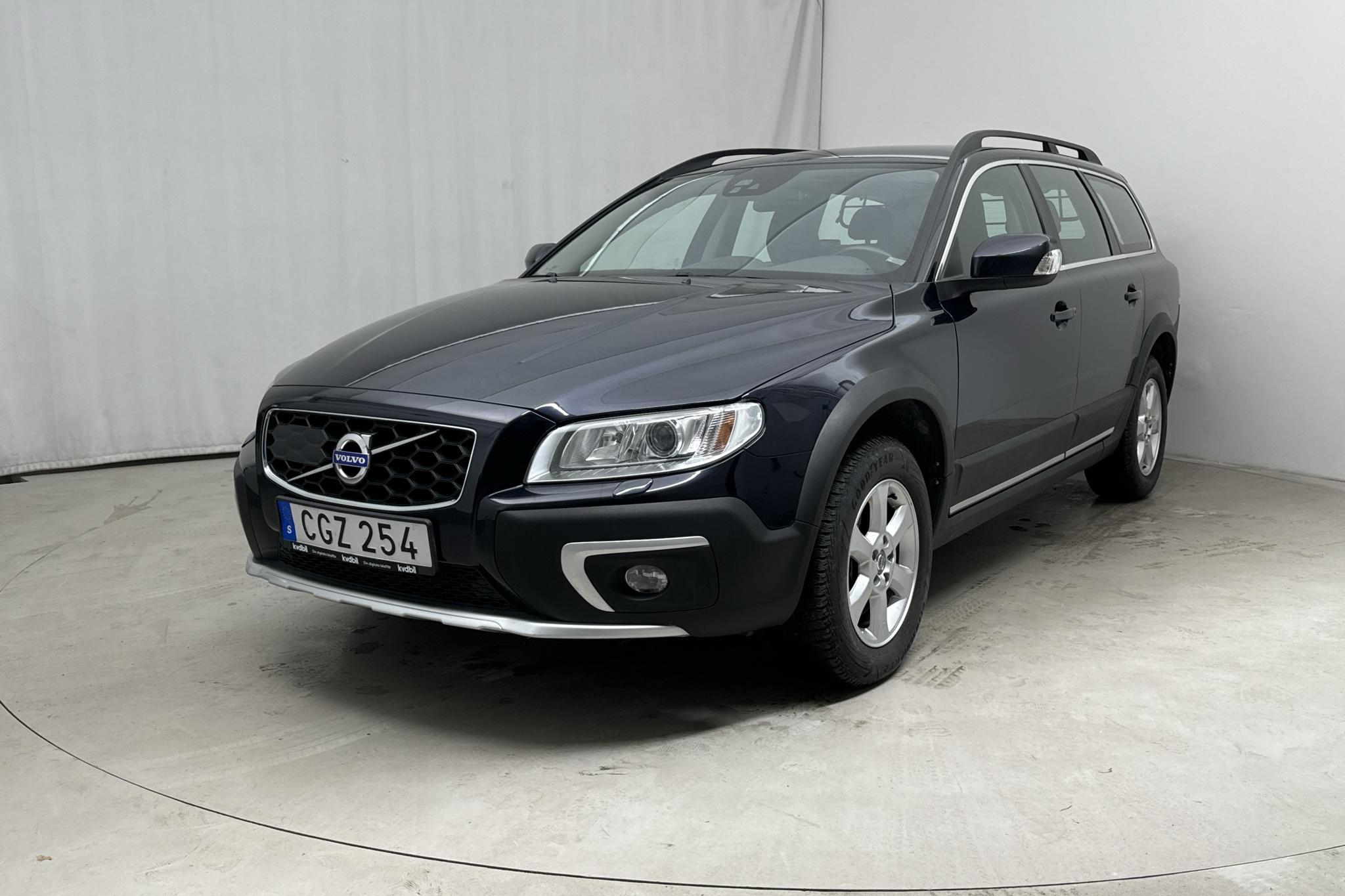 Volvo XC70 II D4 AWD (181hk) - 16 672 mil - Manuell - Dark Blue - 2016