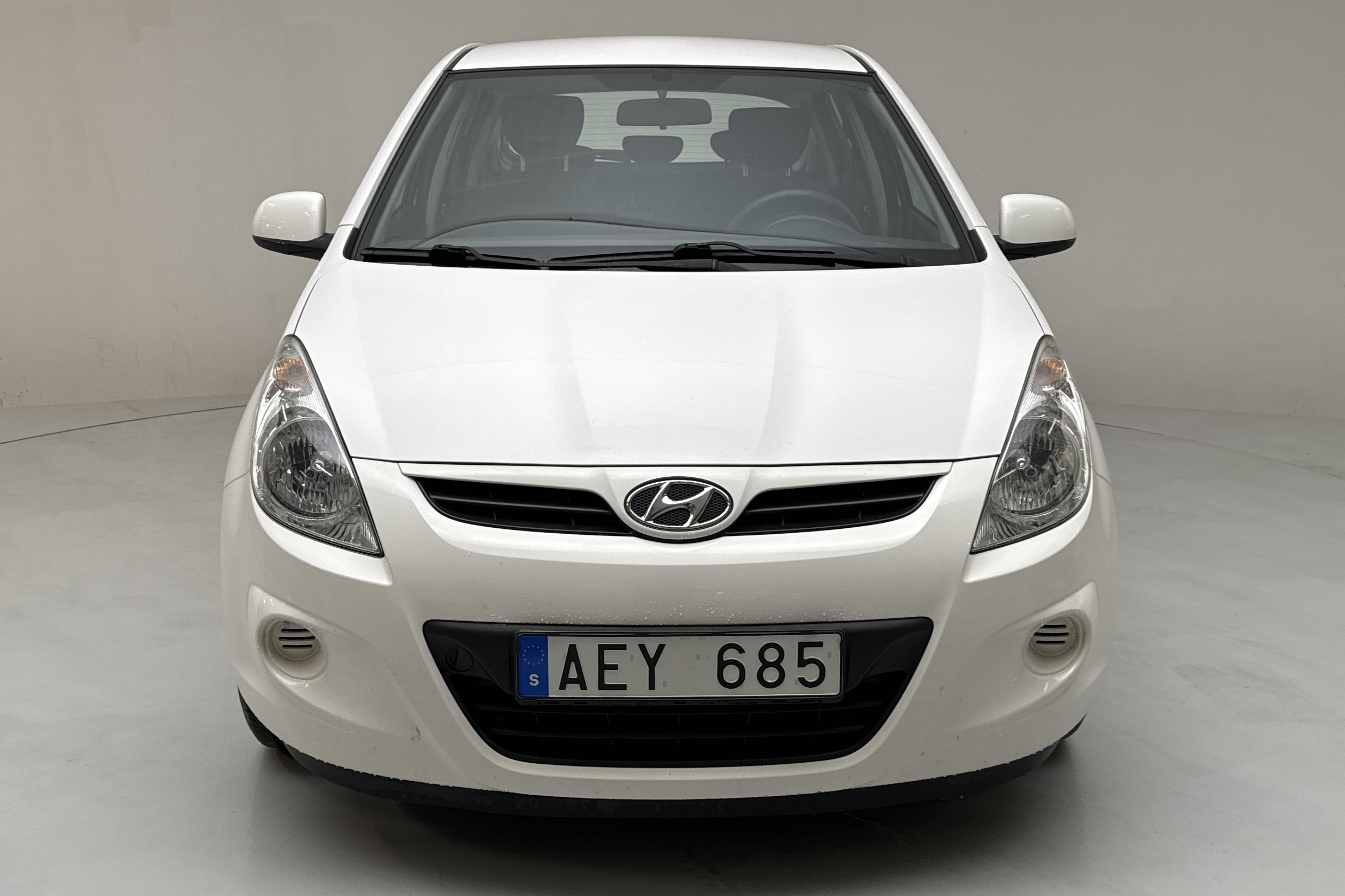 Hyundai i20 1.2 (78hk) - 101 450 km - Manual - white - 2012