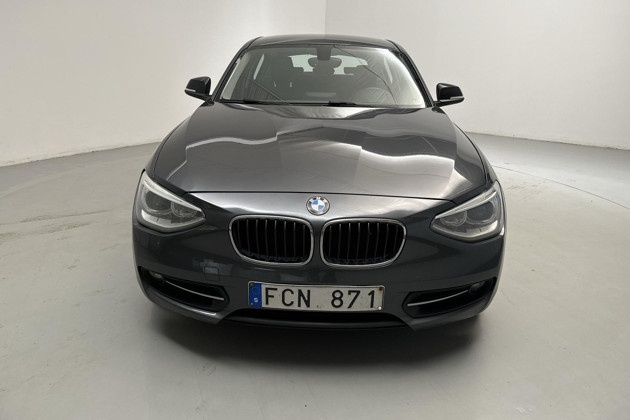 BMW 118d 5dr, F20 (143hk) - 255 510 km - Automaatne - hall - 2012