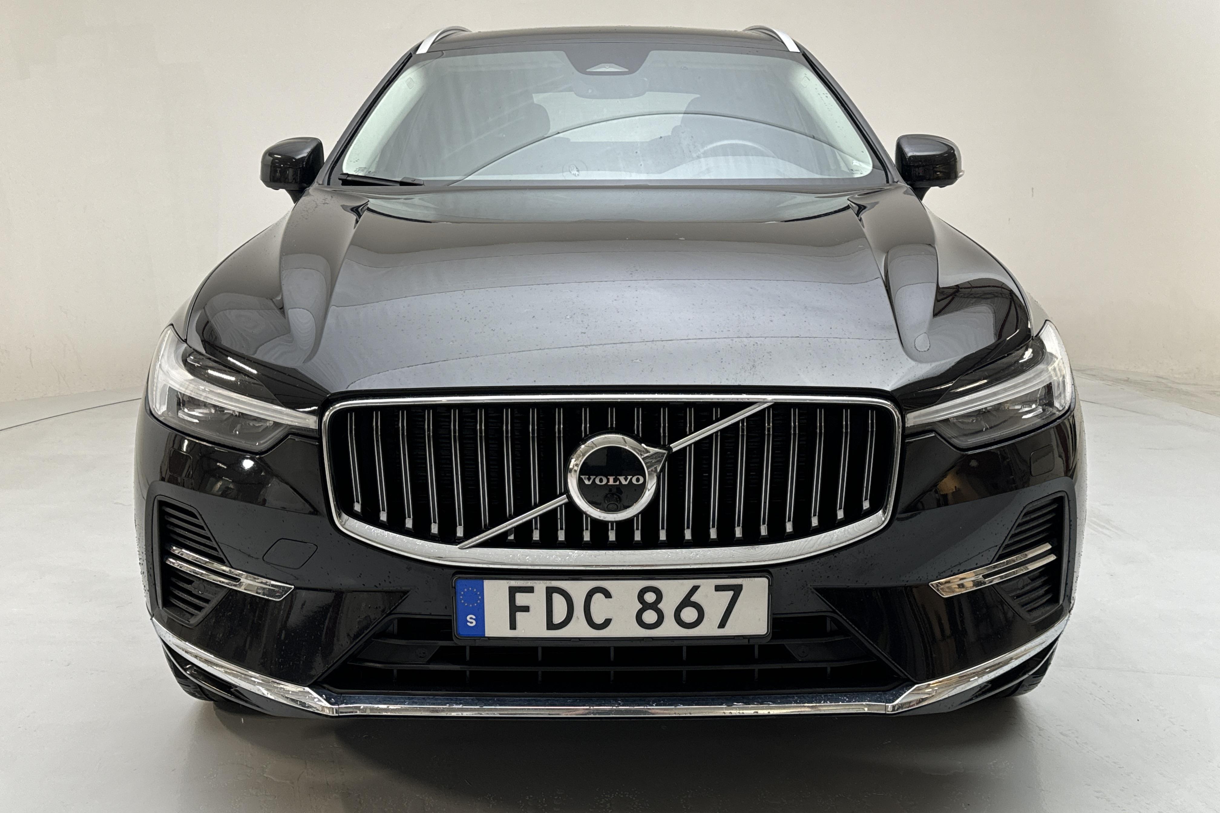 Volvo XC60 T6 AWD Recharge (340hk) - 81 260 km - Automatyczna - czarny - 2022