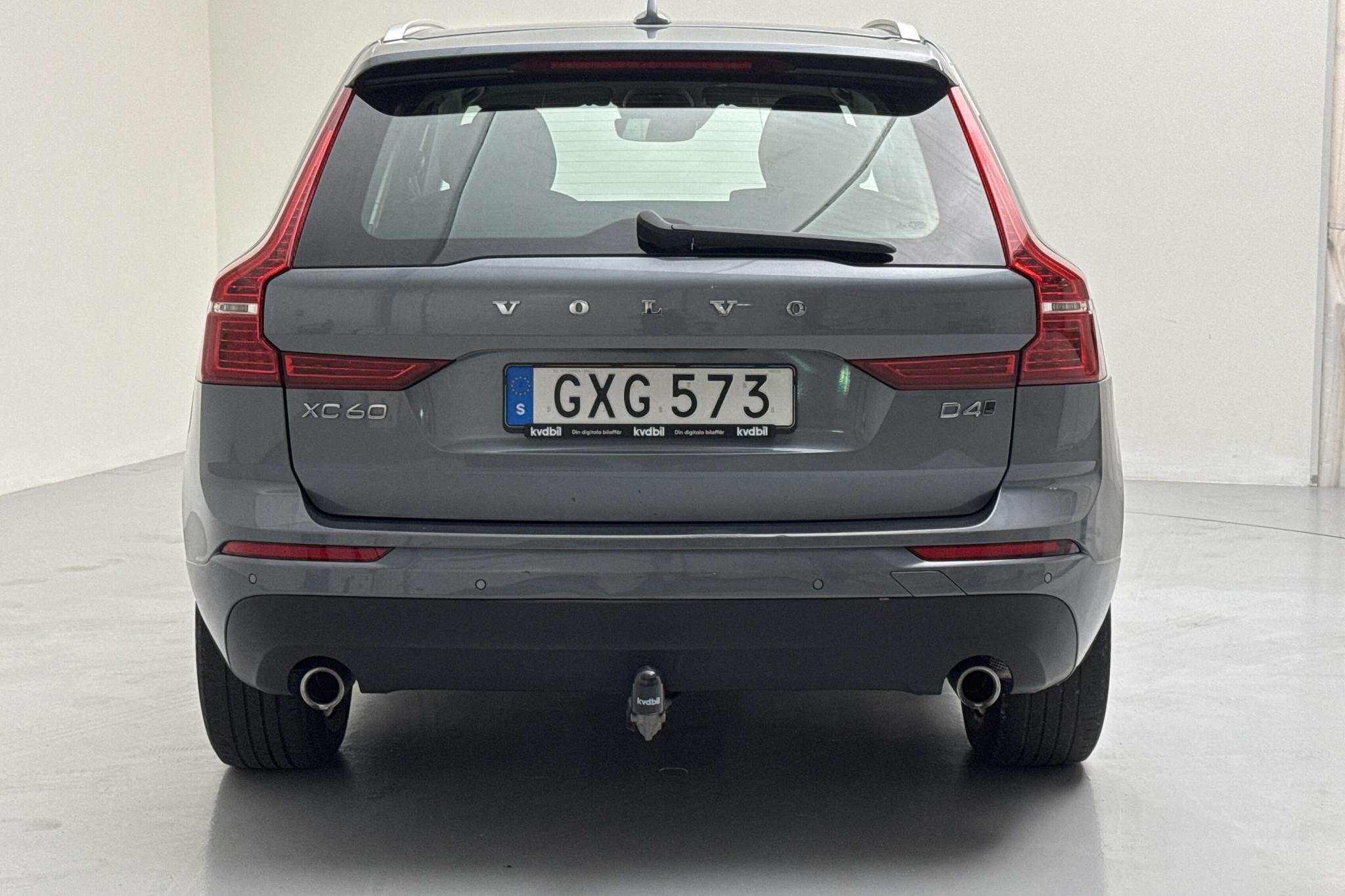 Volvo XC60 D4 AWD (190hk) - 17 996 mil - Automat - grå - 2019