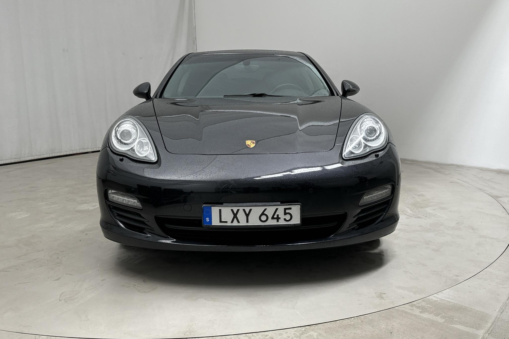 Porsche Panamera S Hybrid (380hk) - 15 155 mil - Automat - svart - 2012