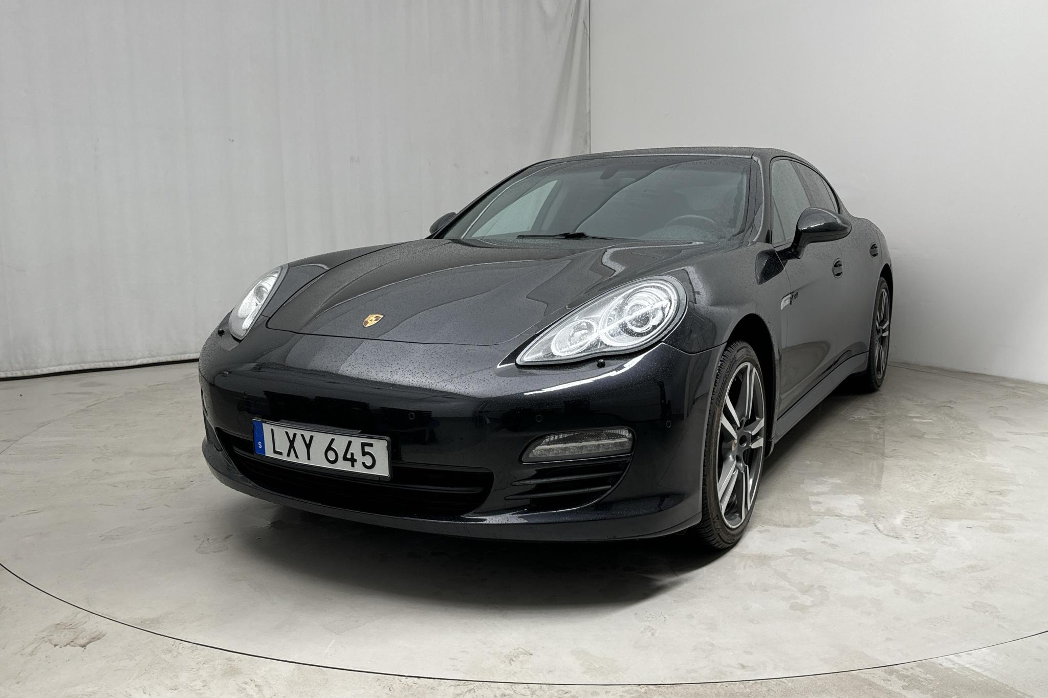 Porsche Panamera S Hybrid (380hk) - 15 155 mil - Automat - svart - 2012