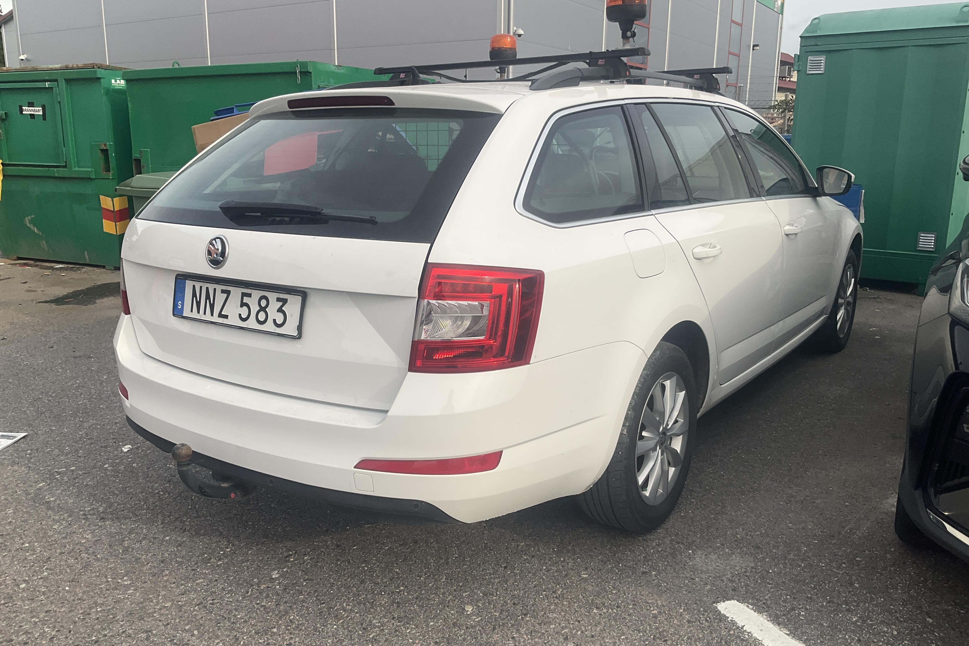 Skoda Octavia III 1.6 TDI CR Combi 4X4 (105hk) - 119 720 km - Manualna - biały - 2015