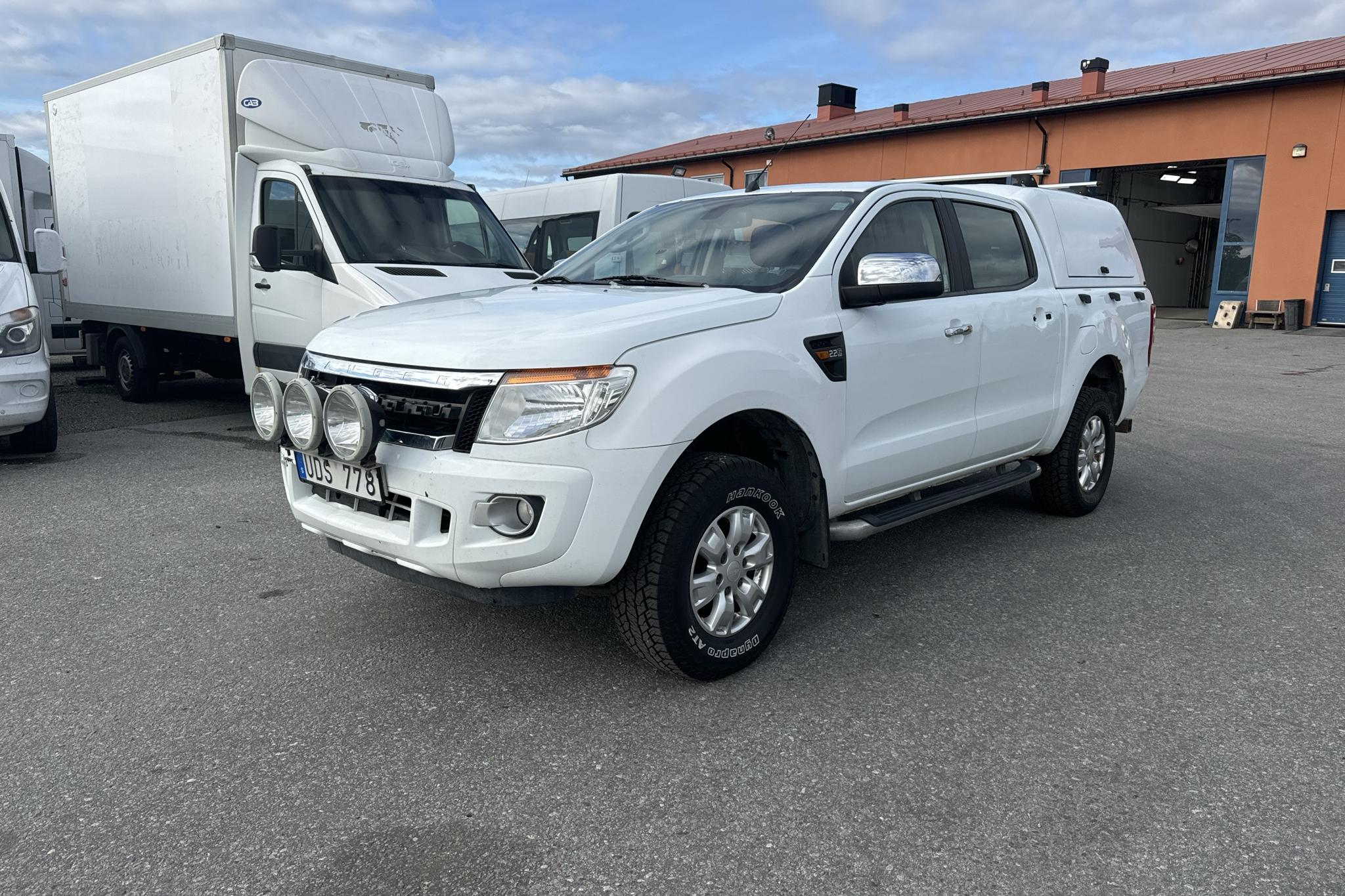 Ford Ranger 2.2 TDCi 4WD (150hk) - 191 960 km - Käsitsi - valge - 2012