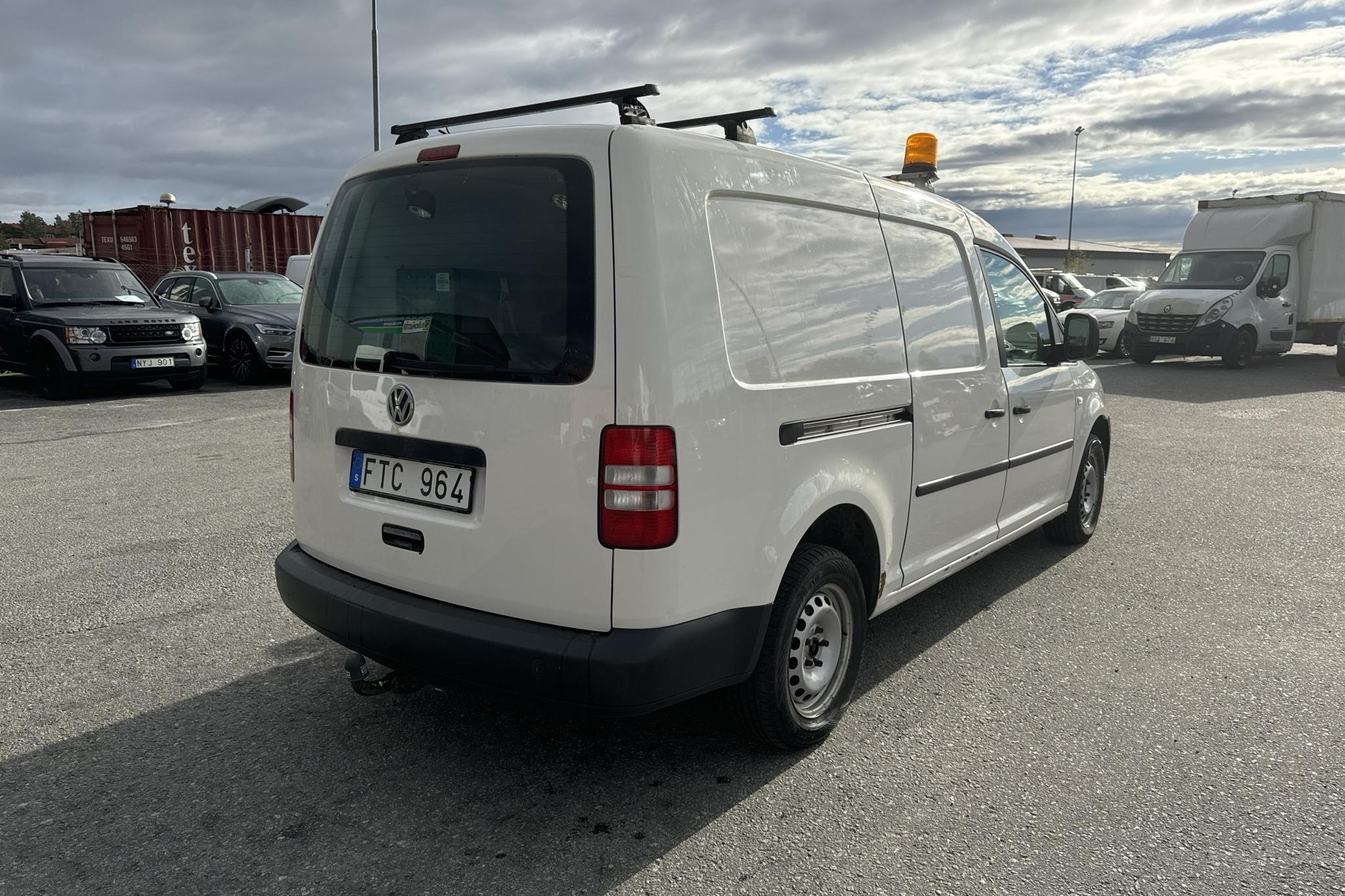 VW Caddy 2.0 TDI Maxi Skåp 4-motion (110hk) - 14 640 mil - Manuell - vit - 2012