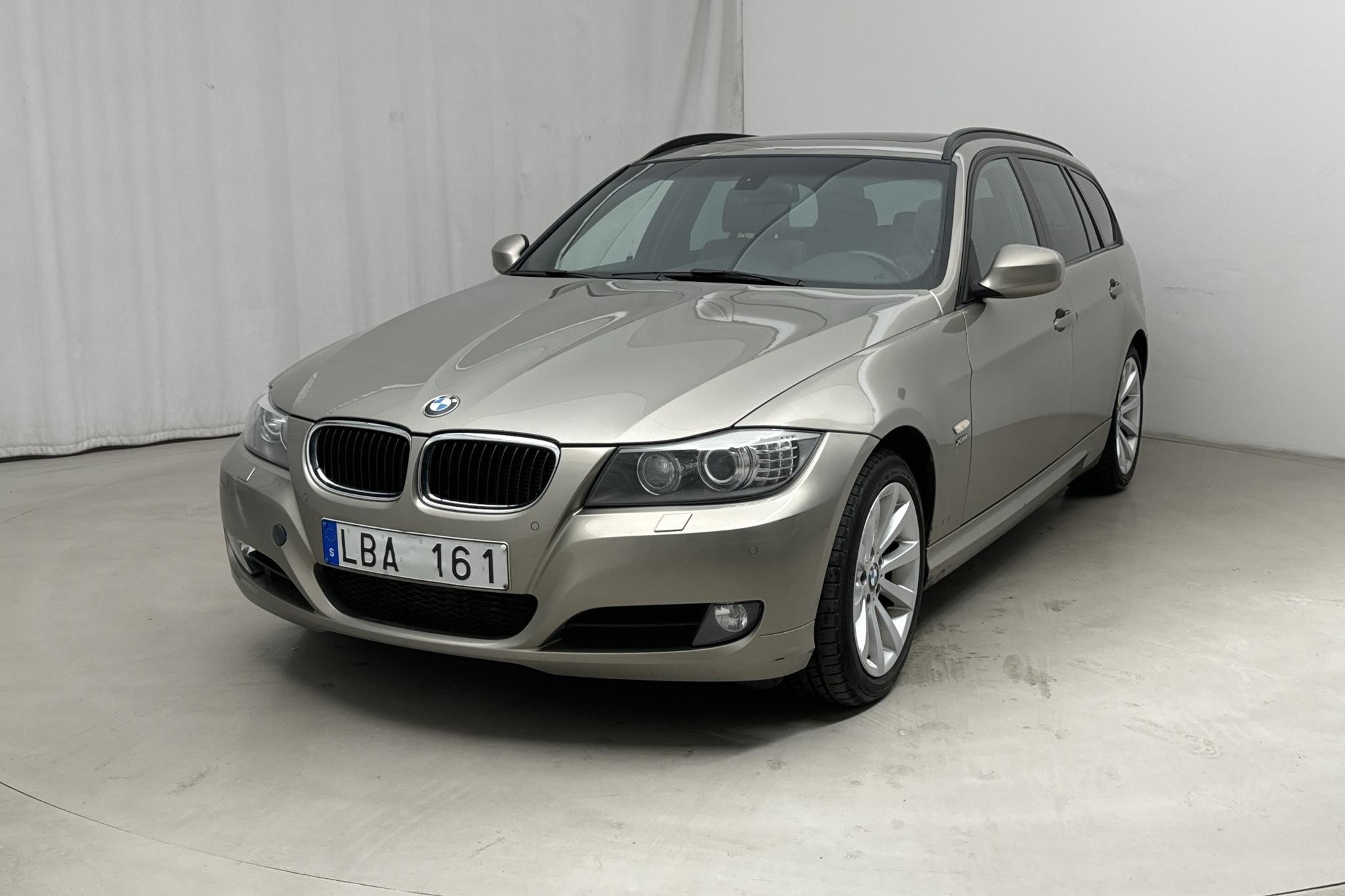 BMW 320d xDrive Touring, E91 (184hk) - 10 906 mil - Automat - Light Brown - 2010