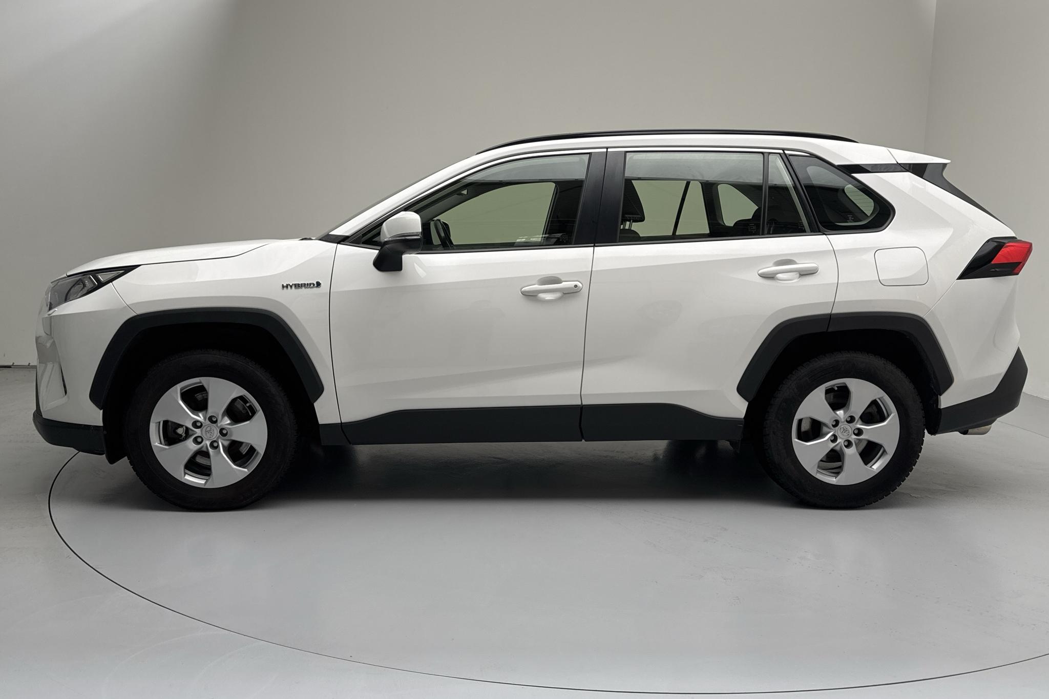 Toyota RAV4 2.5 HSD AWD (222hk) - 125 960 km - Automaatne - valge - 2020