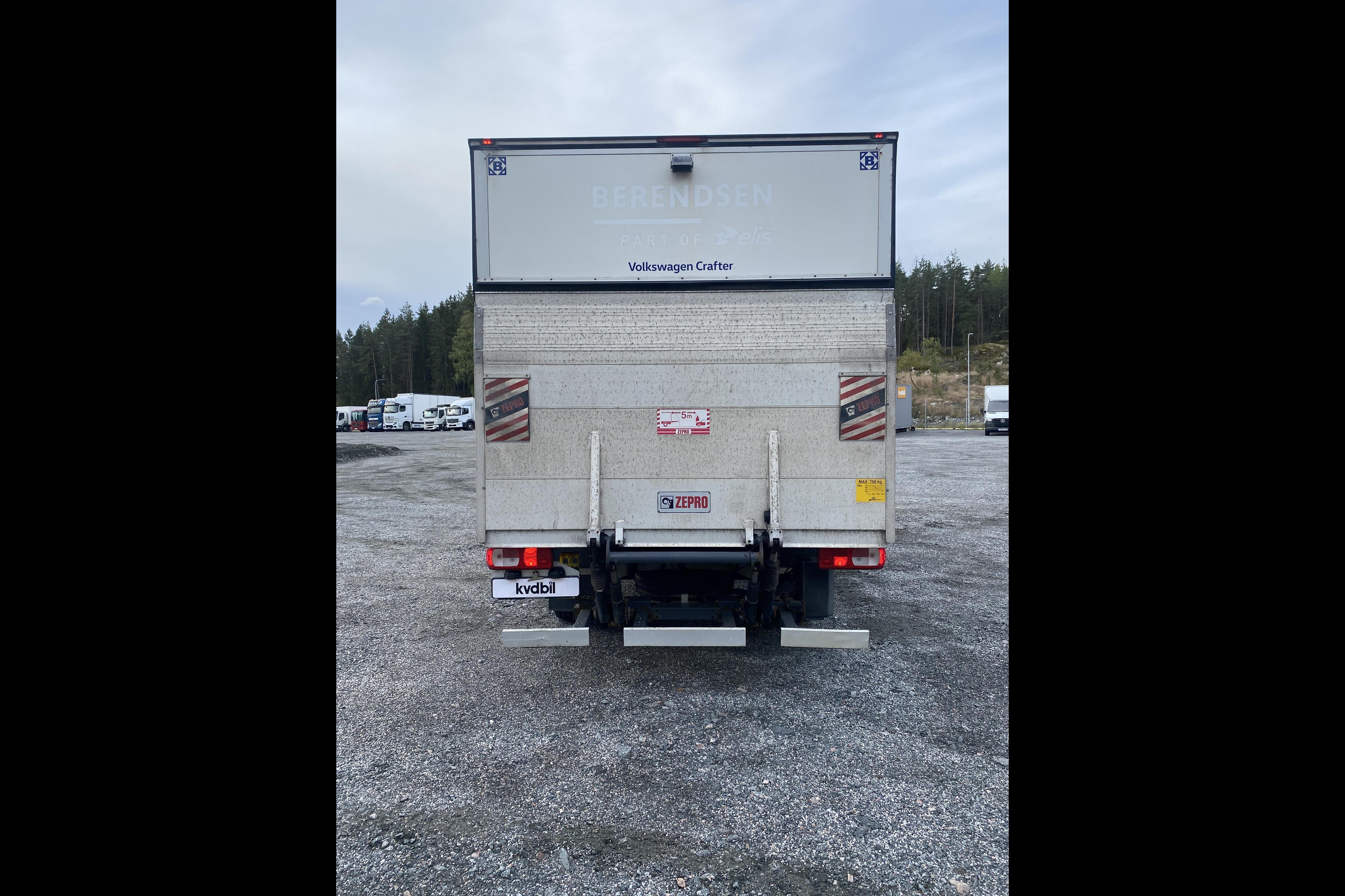 VW CRAFTER 55 EH - 227 675 km - Automaattinen - valkoinen - 2019