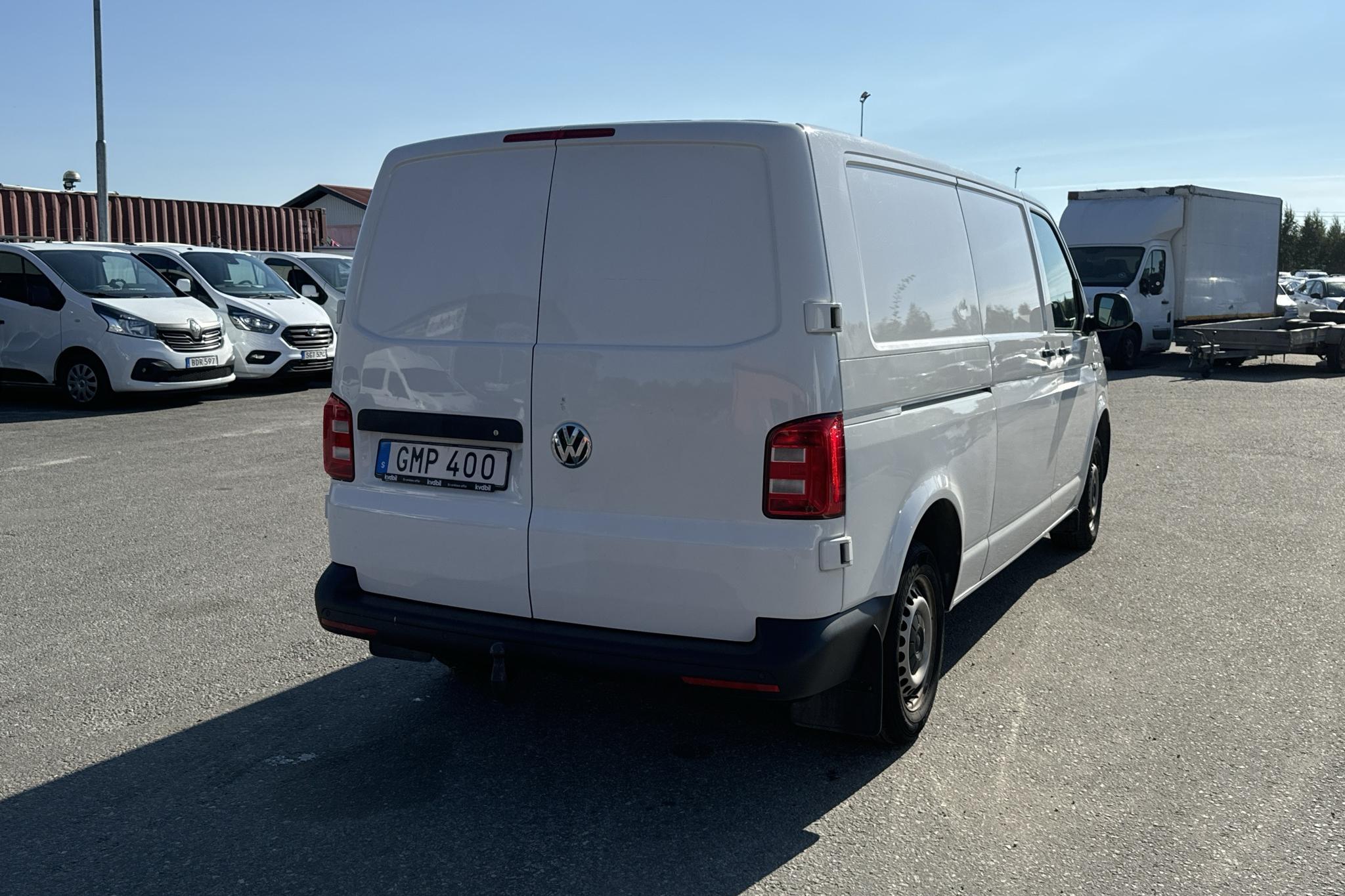 VW Transporter T6 2.0 TDI BMT Skåp (102hk) - 89 280 km - Käsitsi - valge - 2019