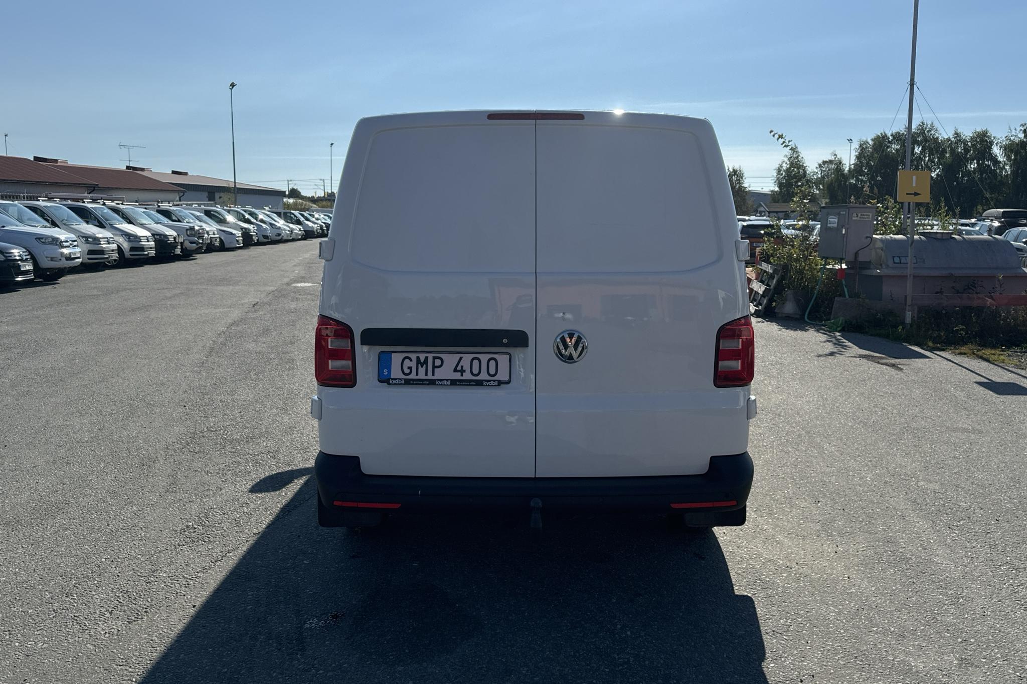 VW Transporter T6 2.0 TDI BMT Skåp (102hk) - 89 280 km - Manuaalinen - valkoinen - 2019