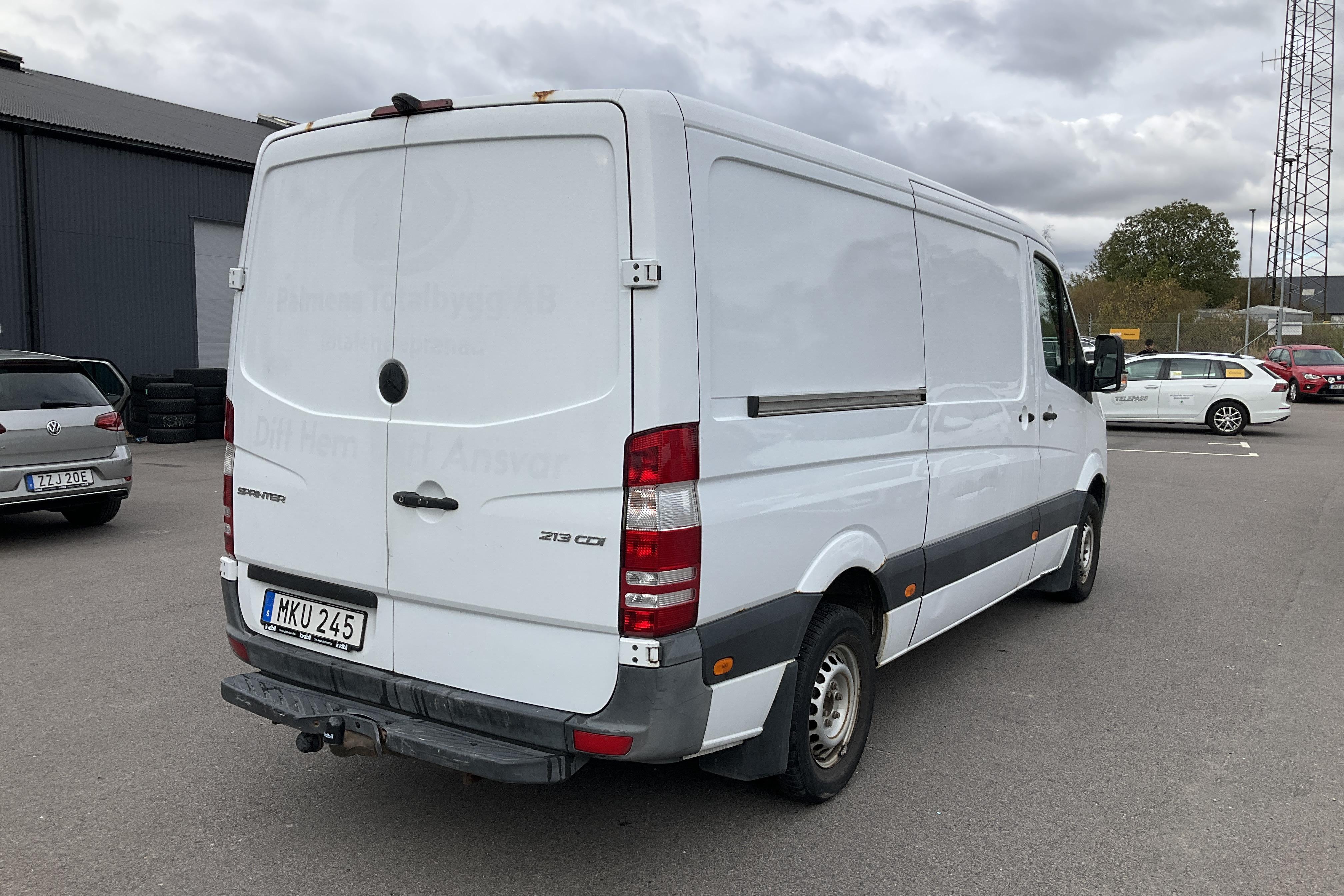 Mercedes Sprinter 213 CDI (129hk) - 267 950 km - Automatyczna - biały - 2014