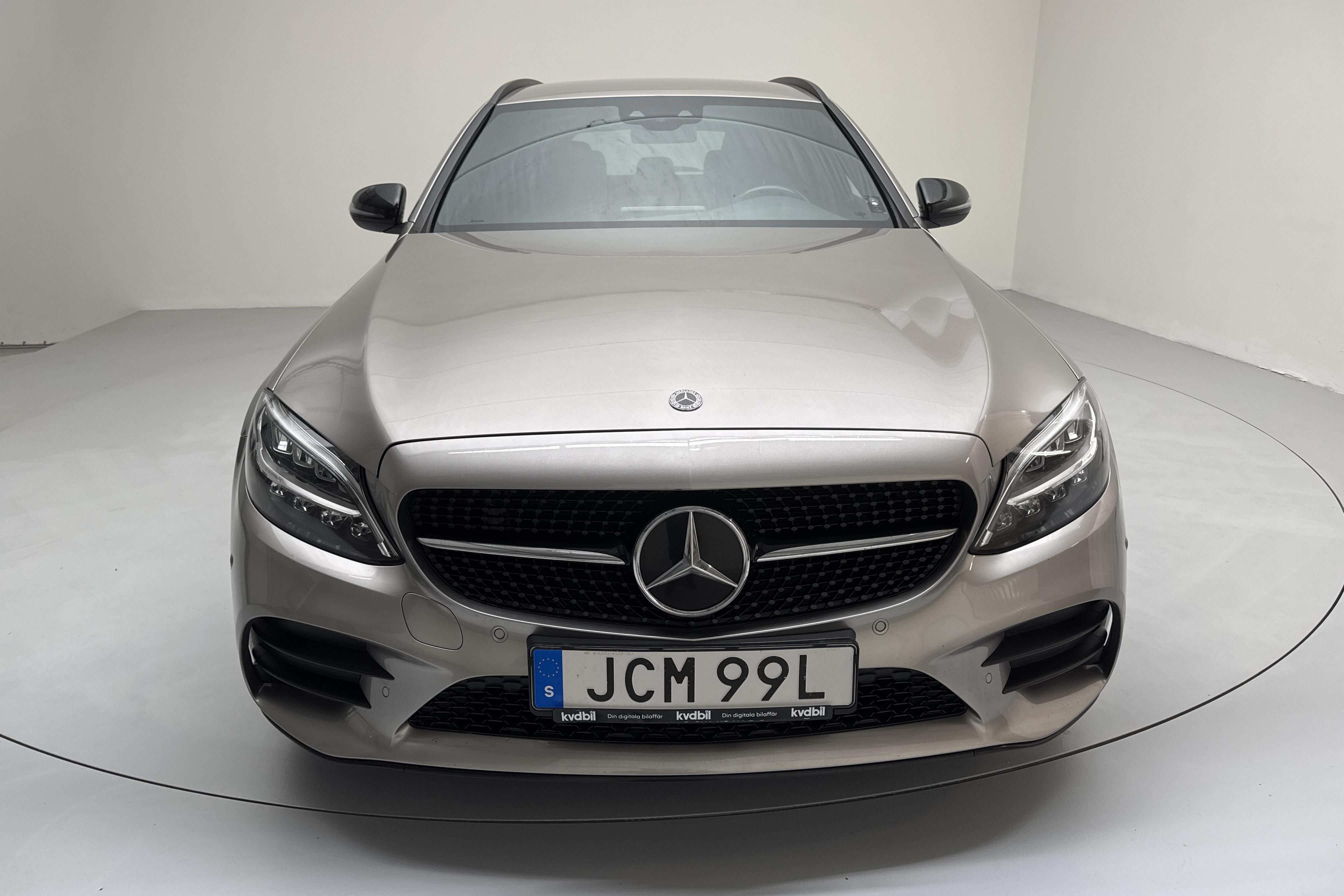 Mercedes C 220 d Kombi S205 (194hk) - 80 600 km - Automaatne - hõbe - 2021