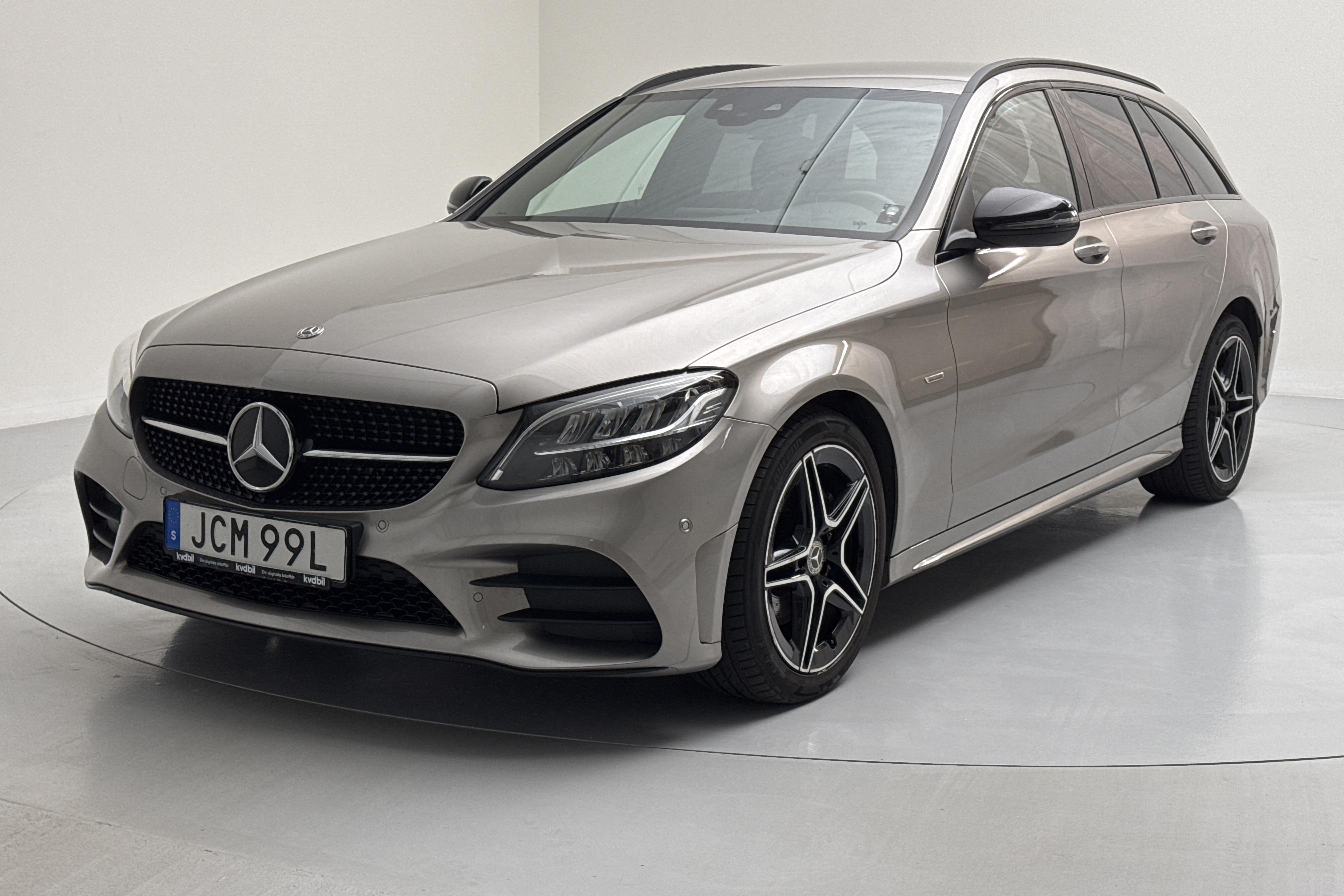 Mercedes C 220 d Kombi S205 (194hk) - 80 600 km - Automatic - silver - 2021