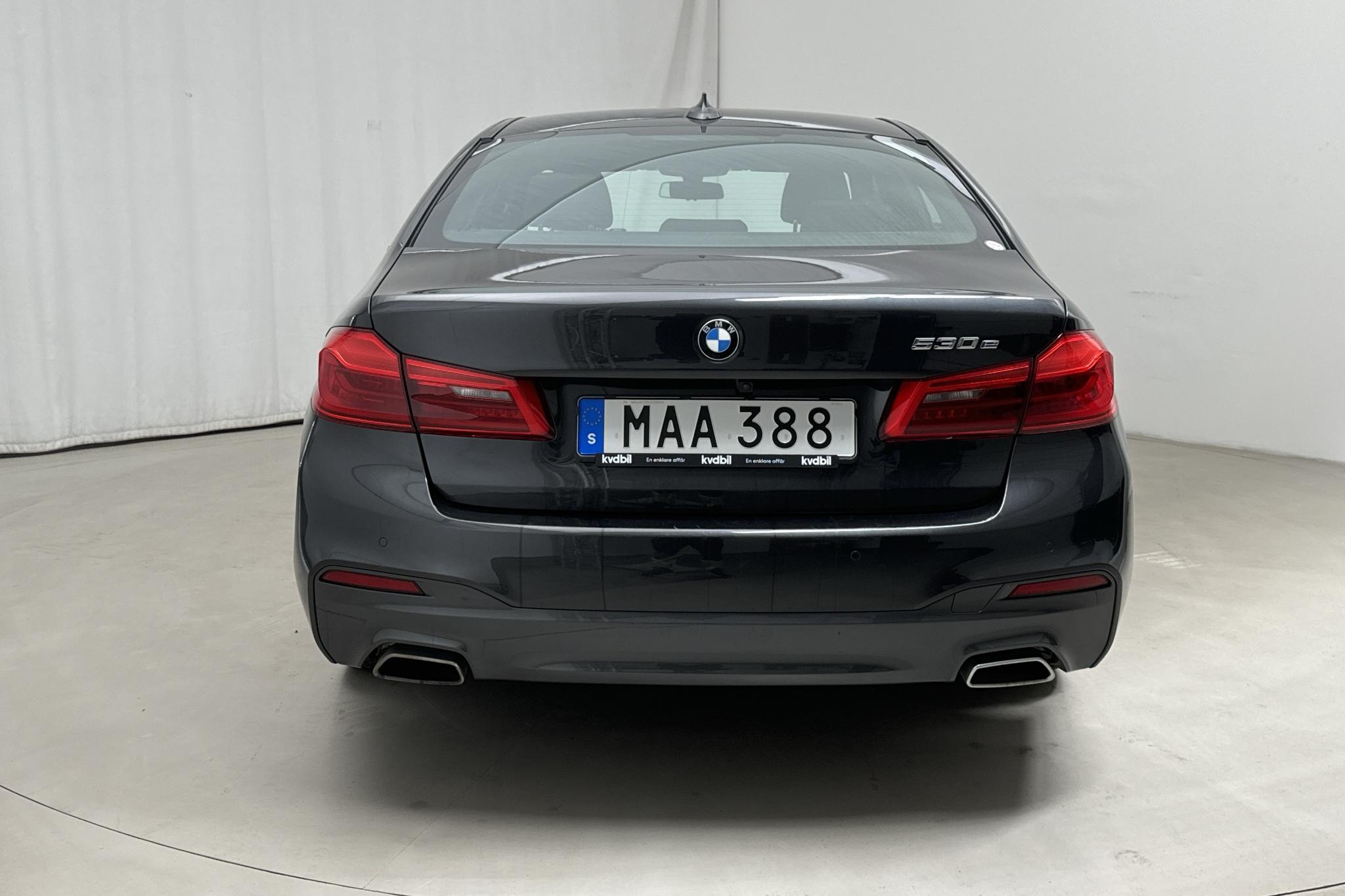 BMW 530e iPerformance Sedan, G30 (252hk) - 67 660 km - Automatic - gray - 2019