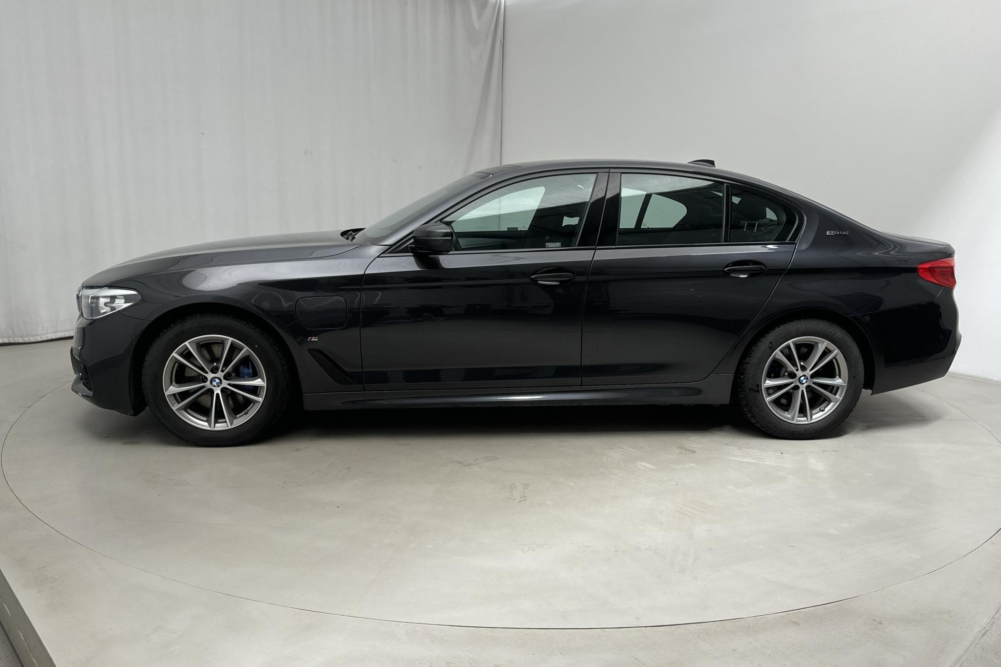 BMW 530e iPerformance Sedan, G30 (252hk) - 67 660 km - Automaattinen - harmaa - 2019