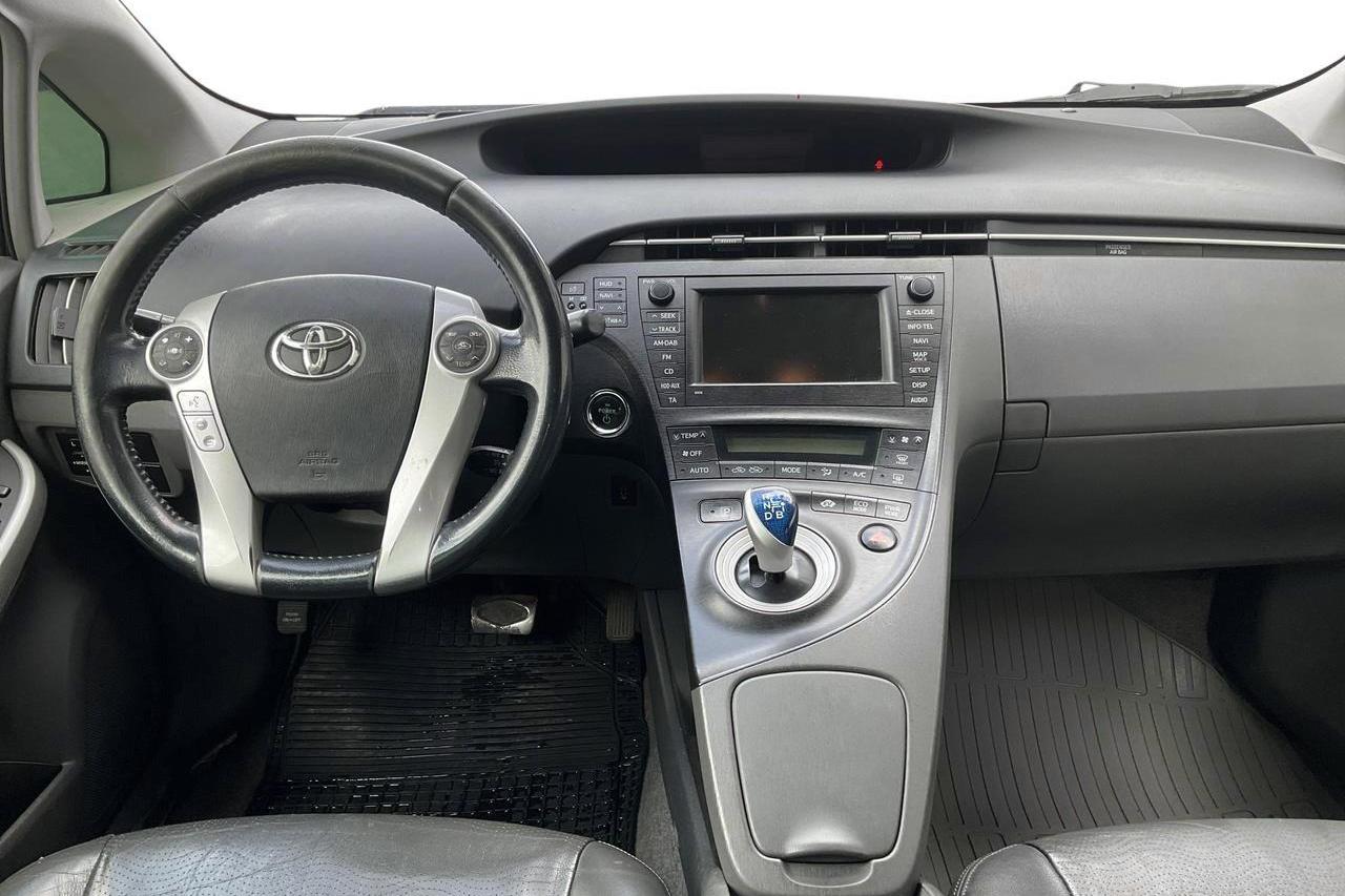 Toyota Prius 1.8 Hybrid (99hk) - 17 284 mil - Automat - vit - 2009