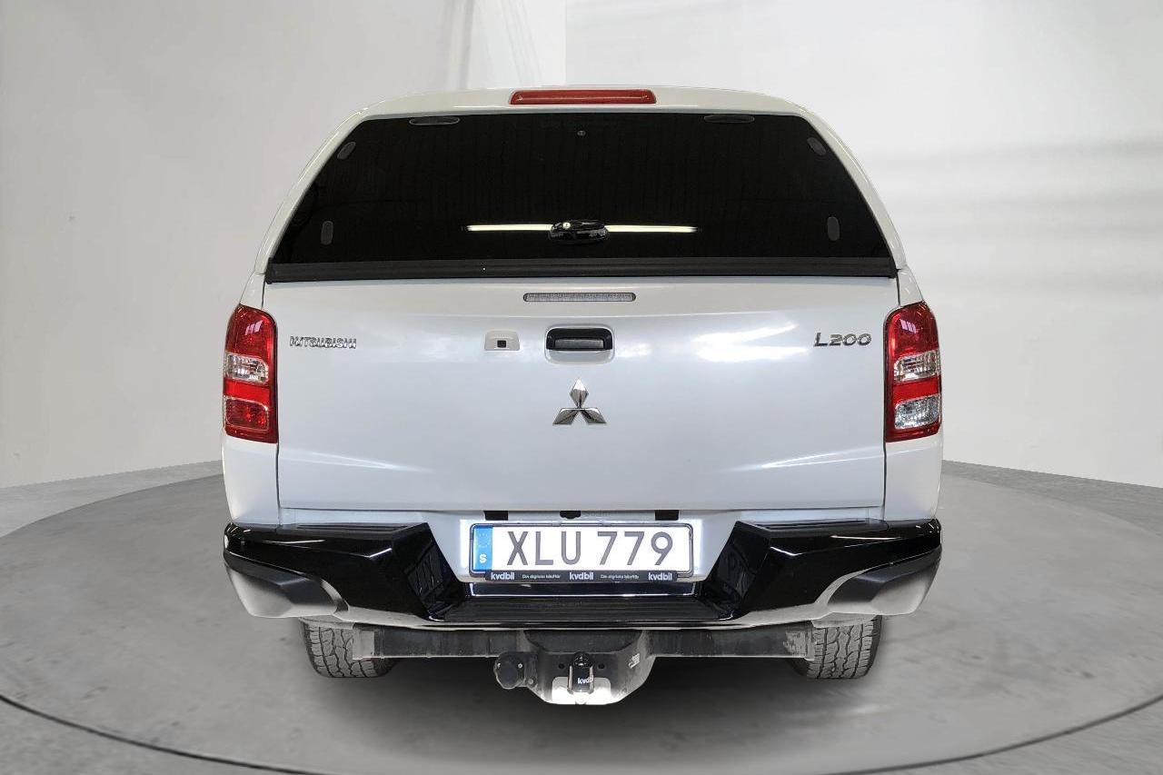 Mitsubishi L200 2.4 DI-D (181hk) - 200 820 km - Automatic - white - 2018