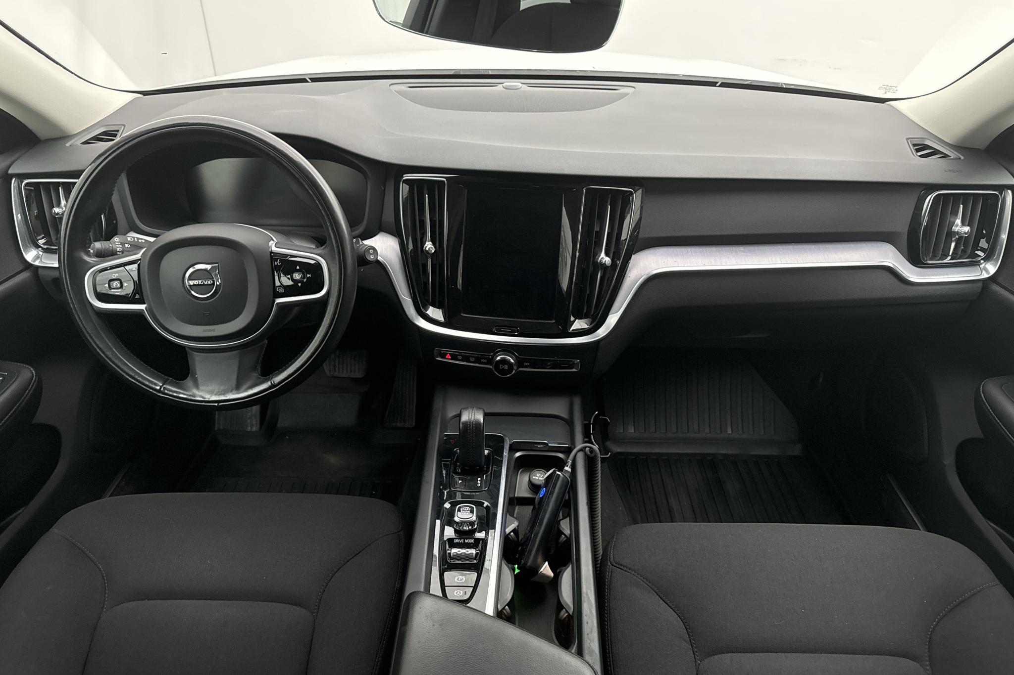 Volvo V60 B4 Mildhybrid, Diesel (197hk) - 98 280 km - Automaatne - valge - 2021