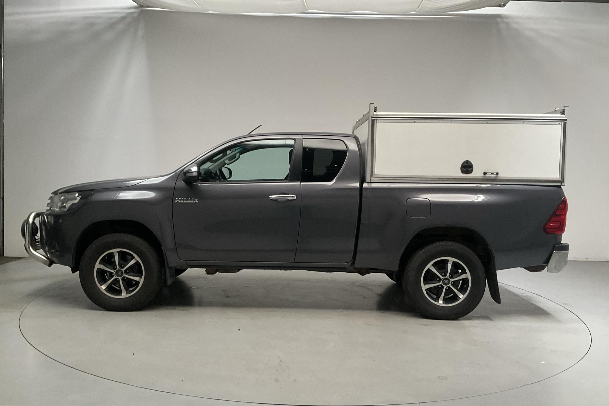 Toyota Hilux 2.4 D 4WD (150hk) - 193 330 km - Manuaalinen - Dark Grey - 2016