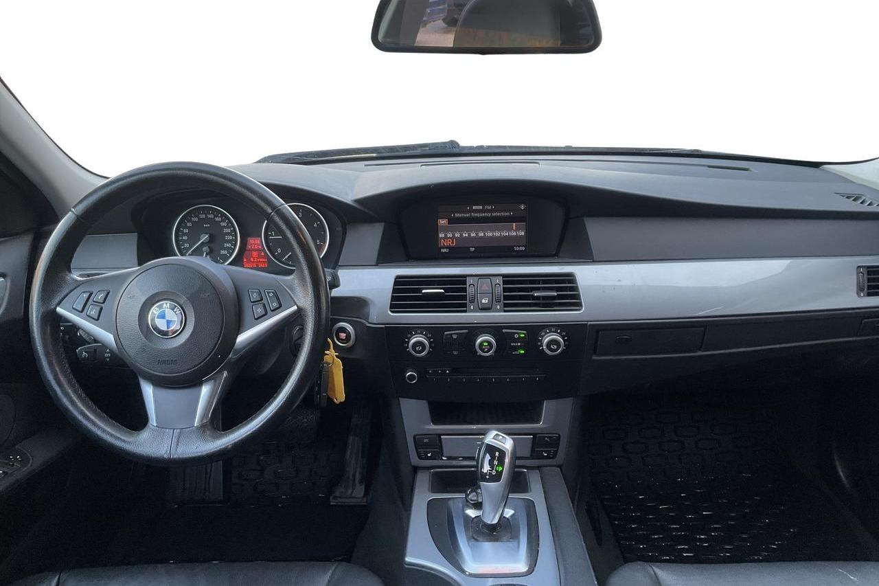 BMW 520d Touring, E61 (177hk) - 282 510 km - Automaattinen - musta - 2009