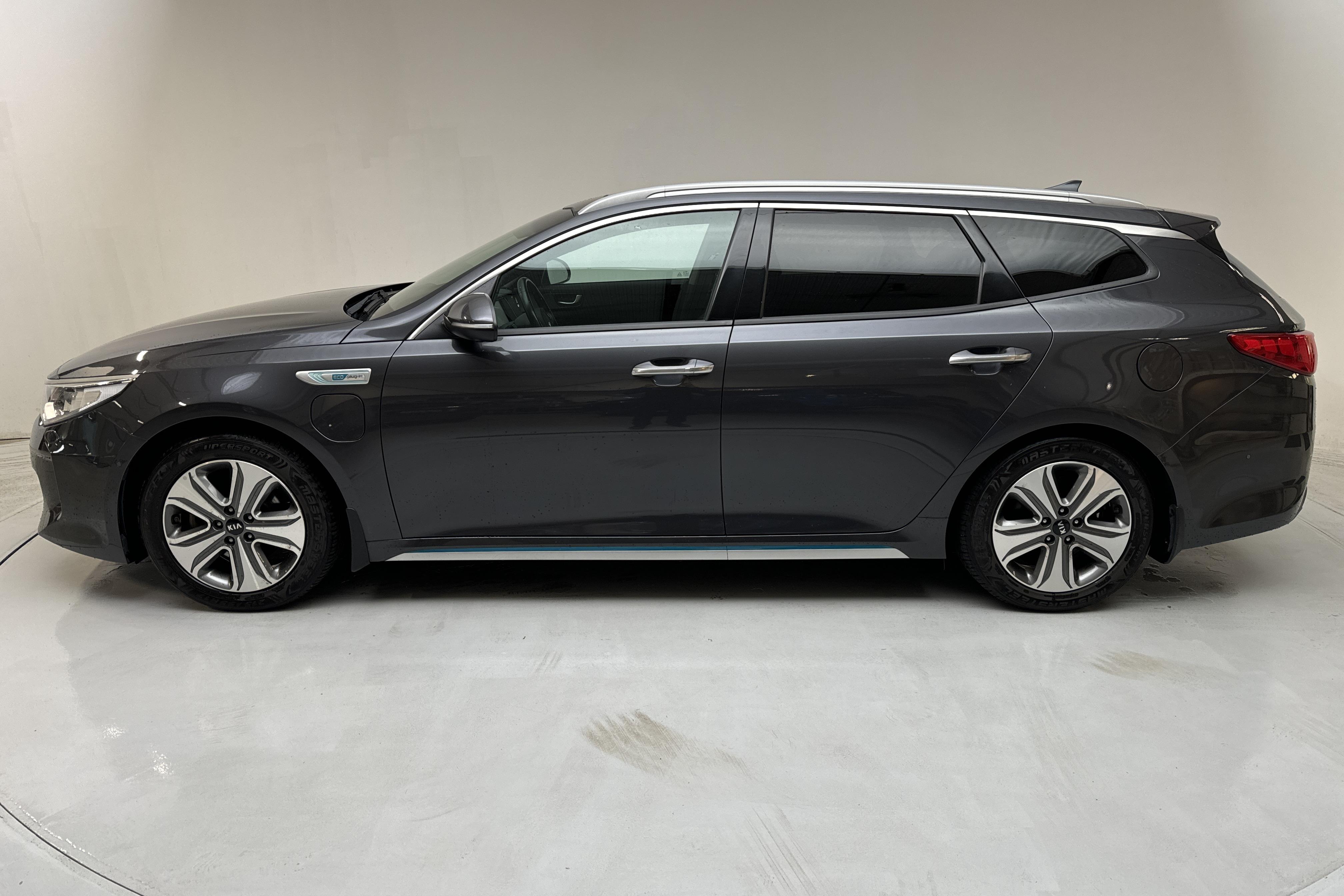 KIA Optima 2.0 GDi Plug-in Hybrid SW (205hk) - 101 130 km - Automaatne - hall - 2018