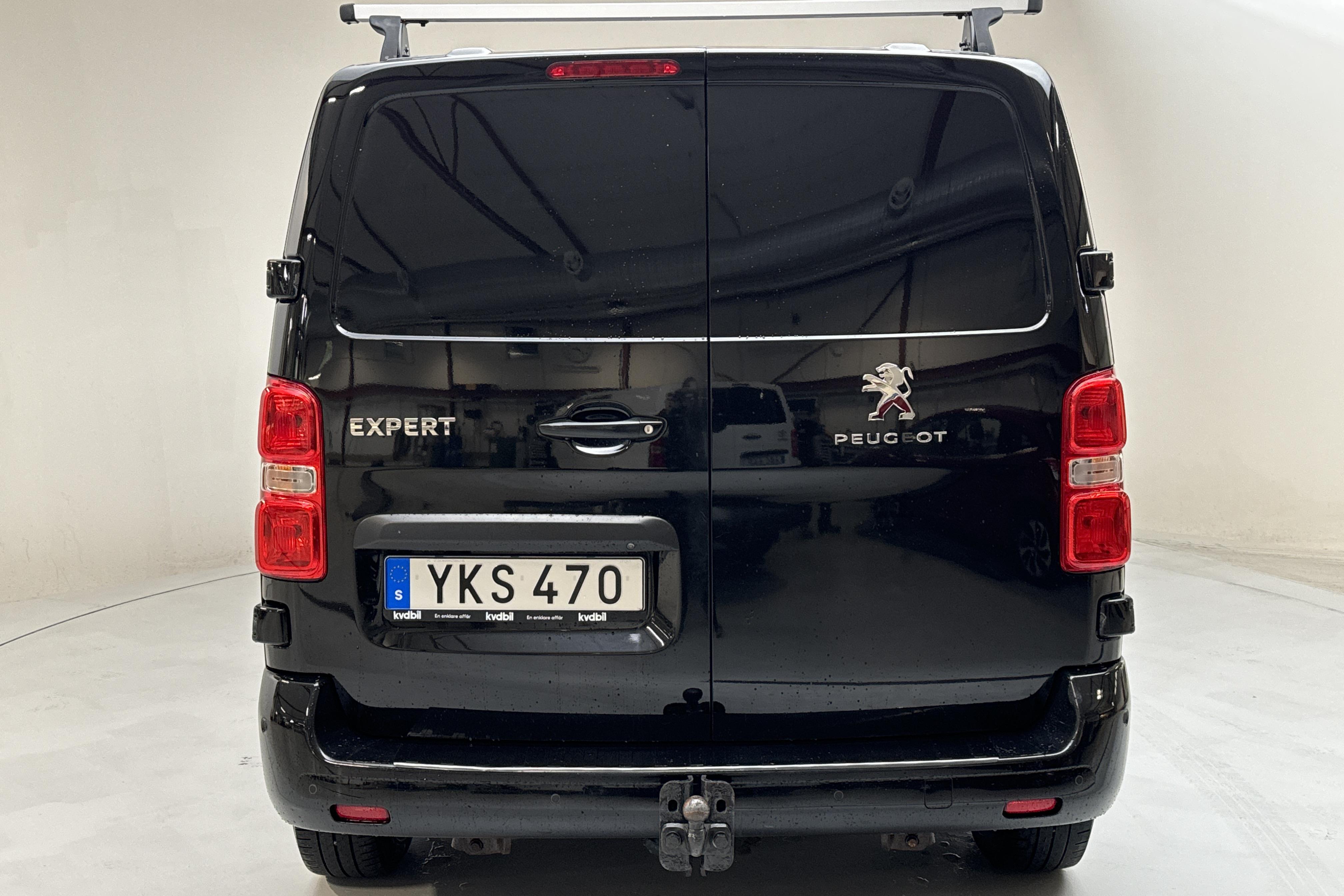 Peugeot Expert BlueHDi 4x4 Skåp (150hk) - 140 870 km - Käsitsi - must - 2018