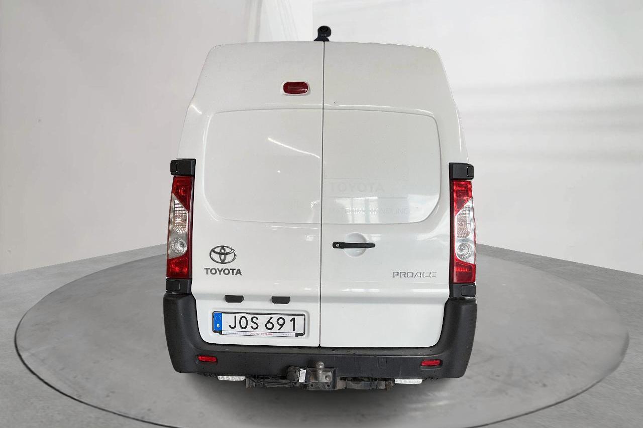 Toyota PROACE 2.0 D-4D (163hk) - 213 560 km - Manualna - biały - 2014