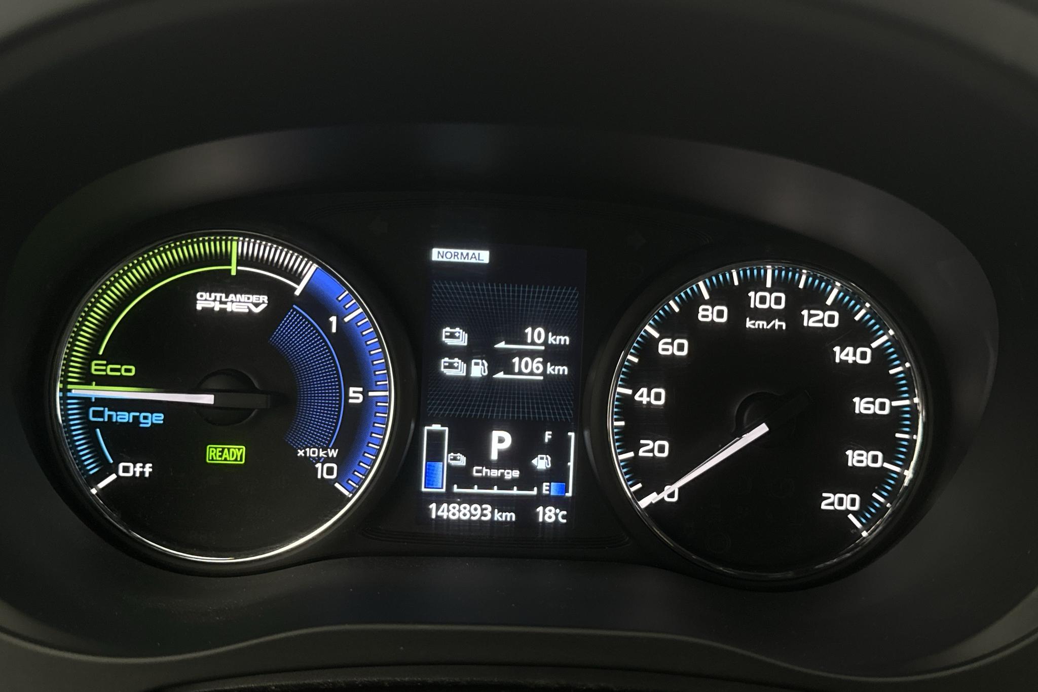 Mitsubishi Outlander 2.4 Plug-in Hybrid 4WD (136hk) - 148 890 km - Automatyczna - brązowy - 2019