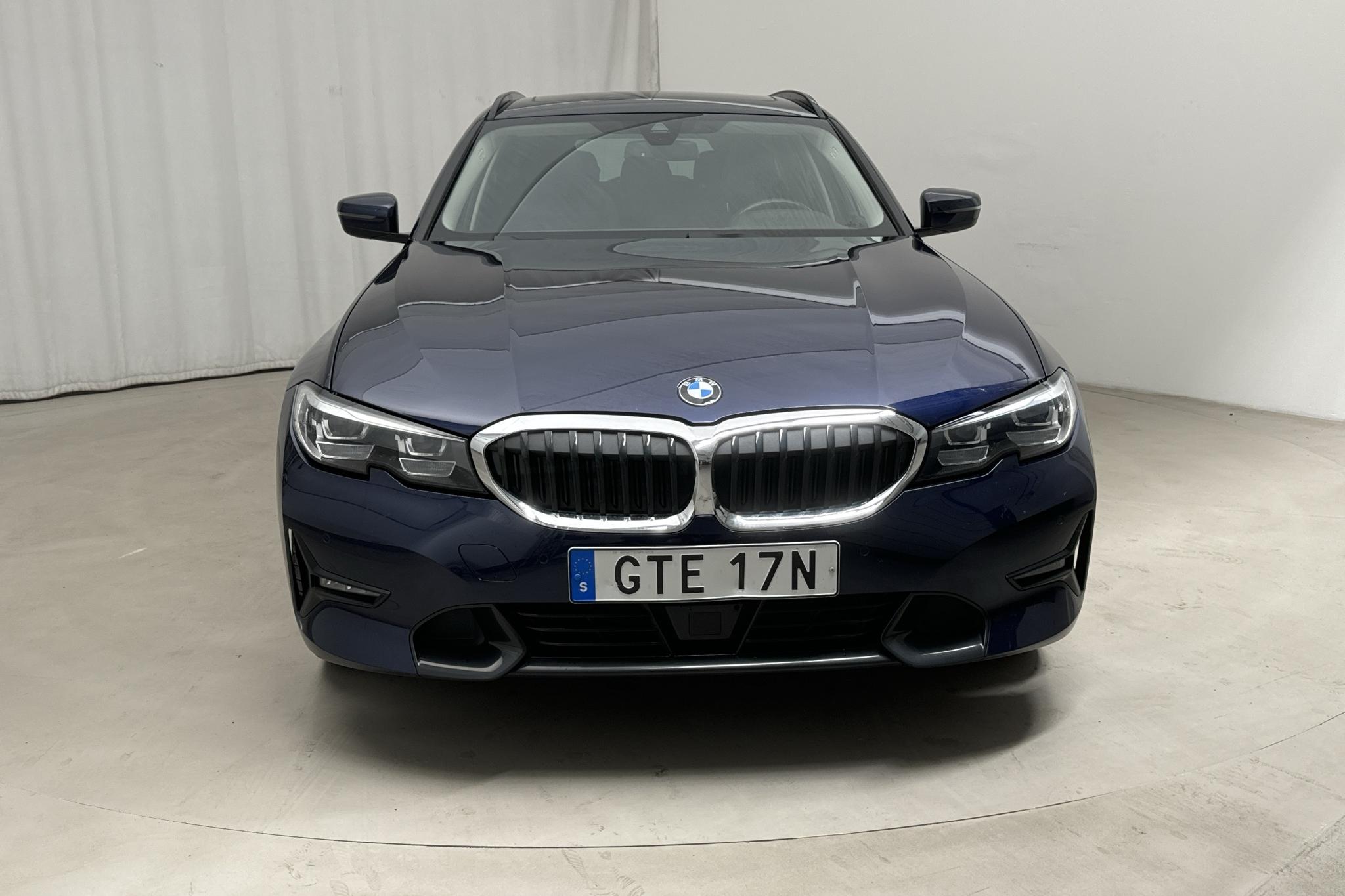 BMW 330e xDrive Touring, G21 (292hk) - 46 710 km - Automaatne - sinine - 2021