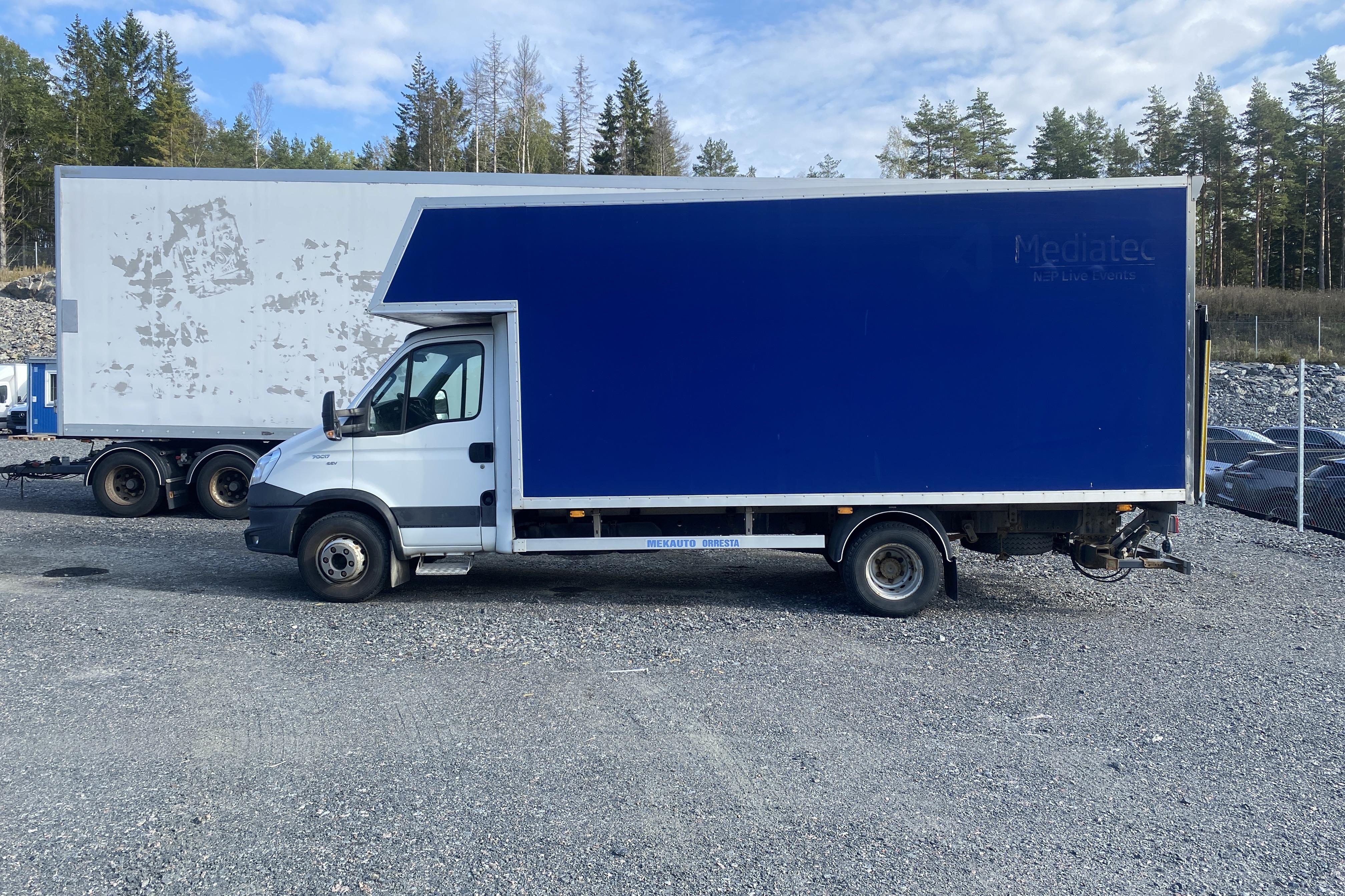 Iveco DAILY 70C17 EEV - 75 743 km - Manuaalinen - valkoinen - 2013