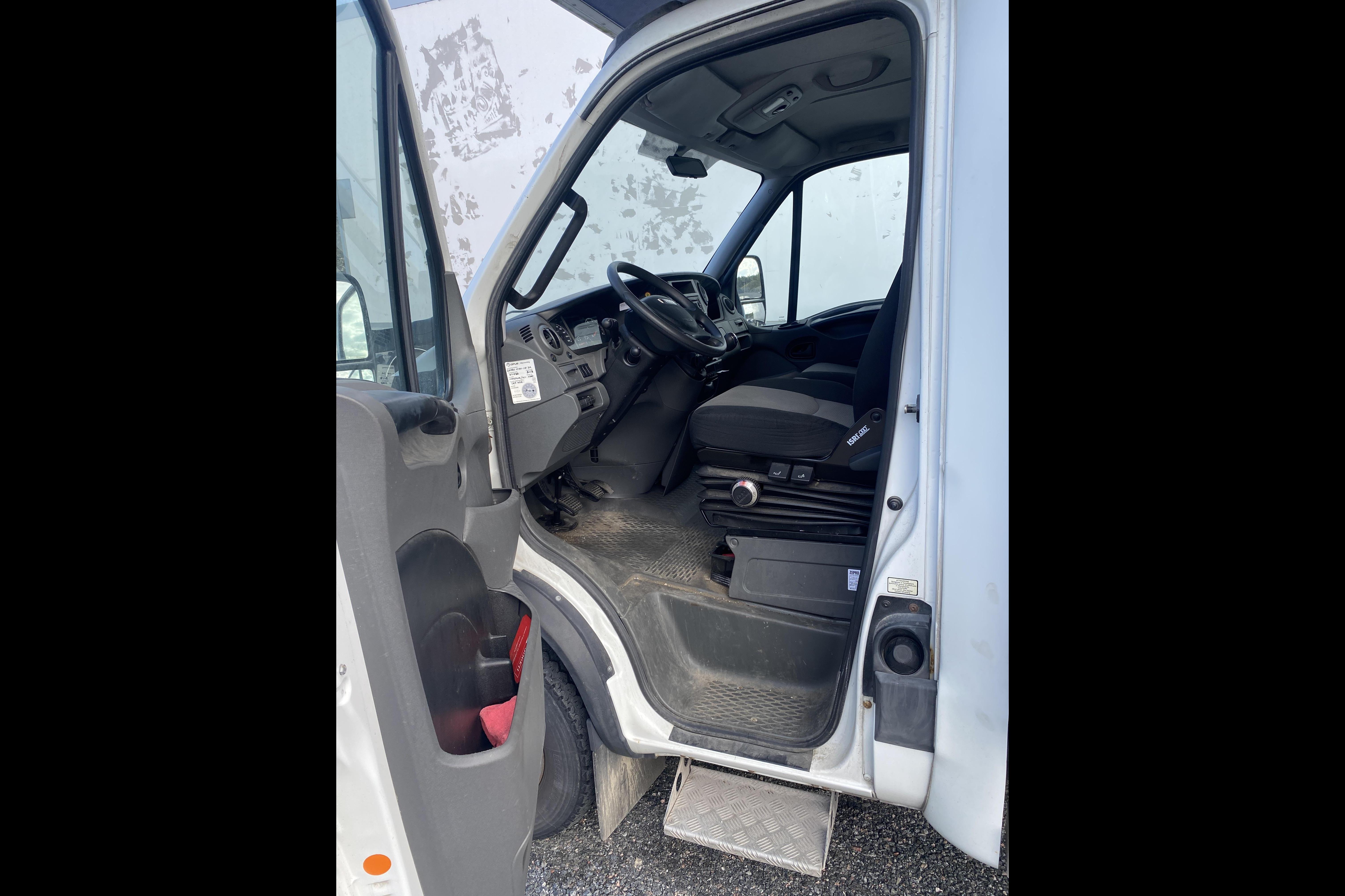 Iveco DAILY 70C17 EEV - 75 743 km - Manualna - biały - 2013