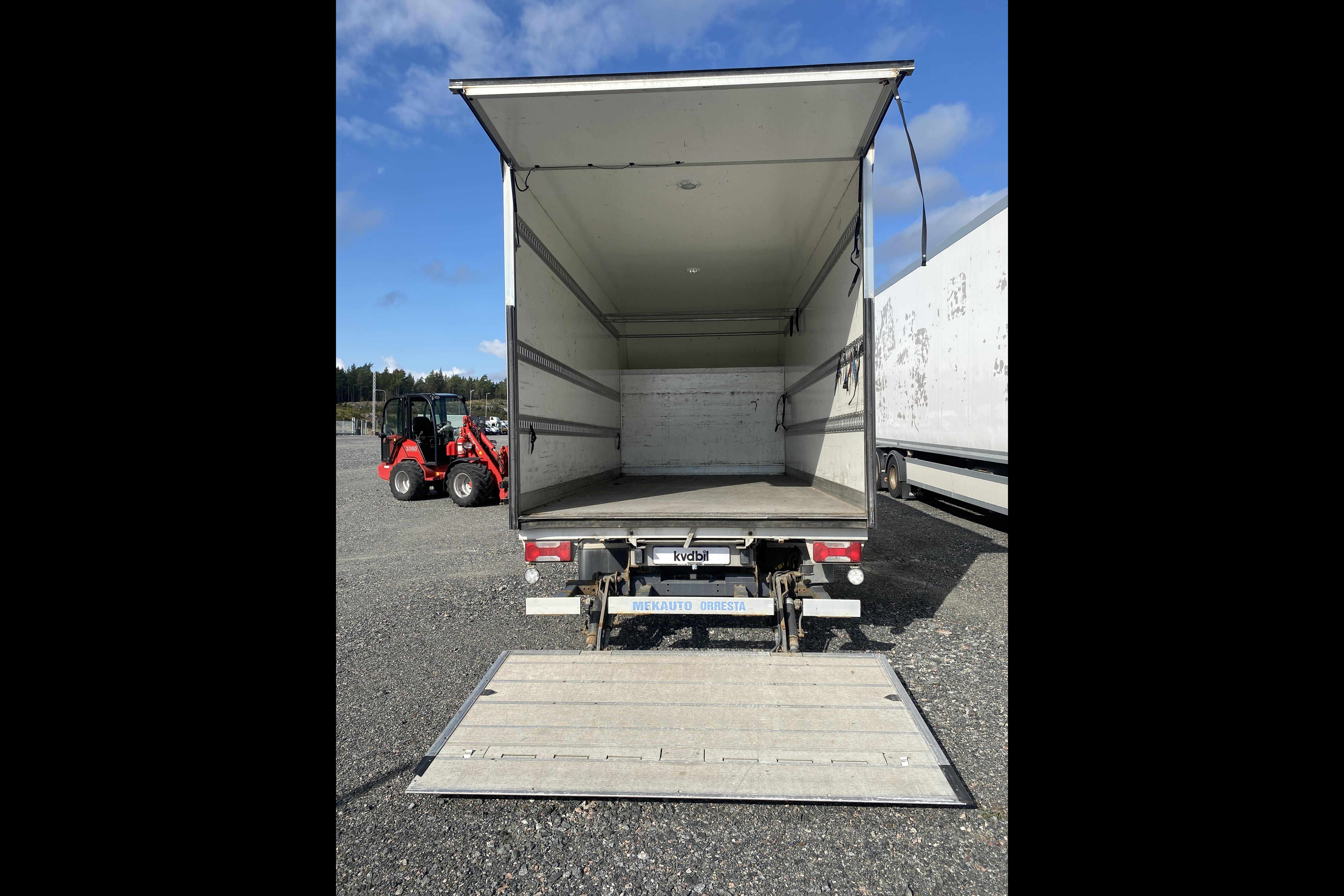 Iveco DAILY 70C17 EEV - 75 743 km - Manualna - biały - 2013