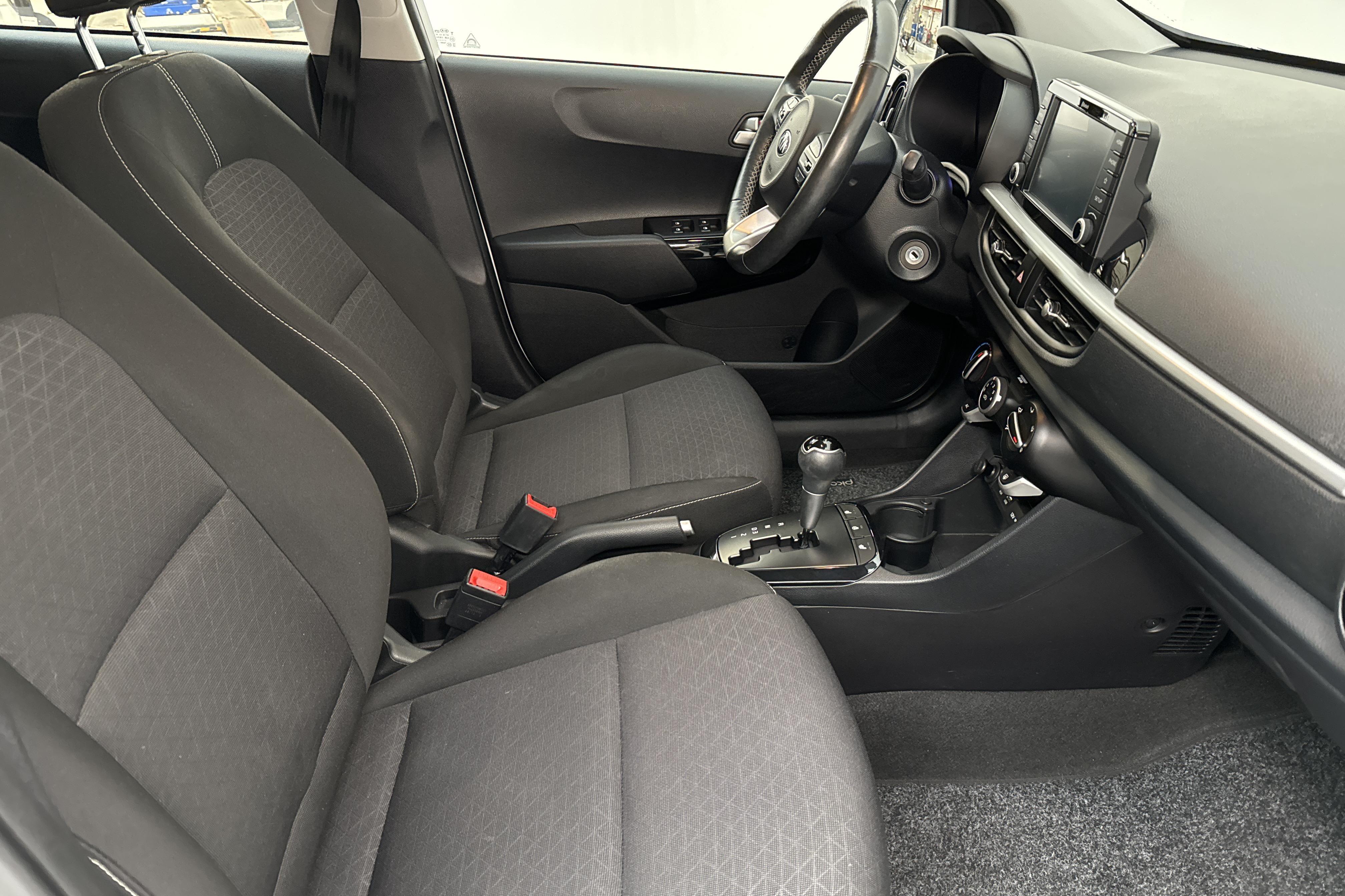 KIA Picanto 1.2 5dr (84hk) - 49 260 km - Automatyczna - biały - 2019