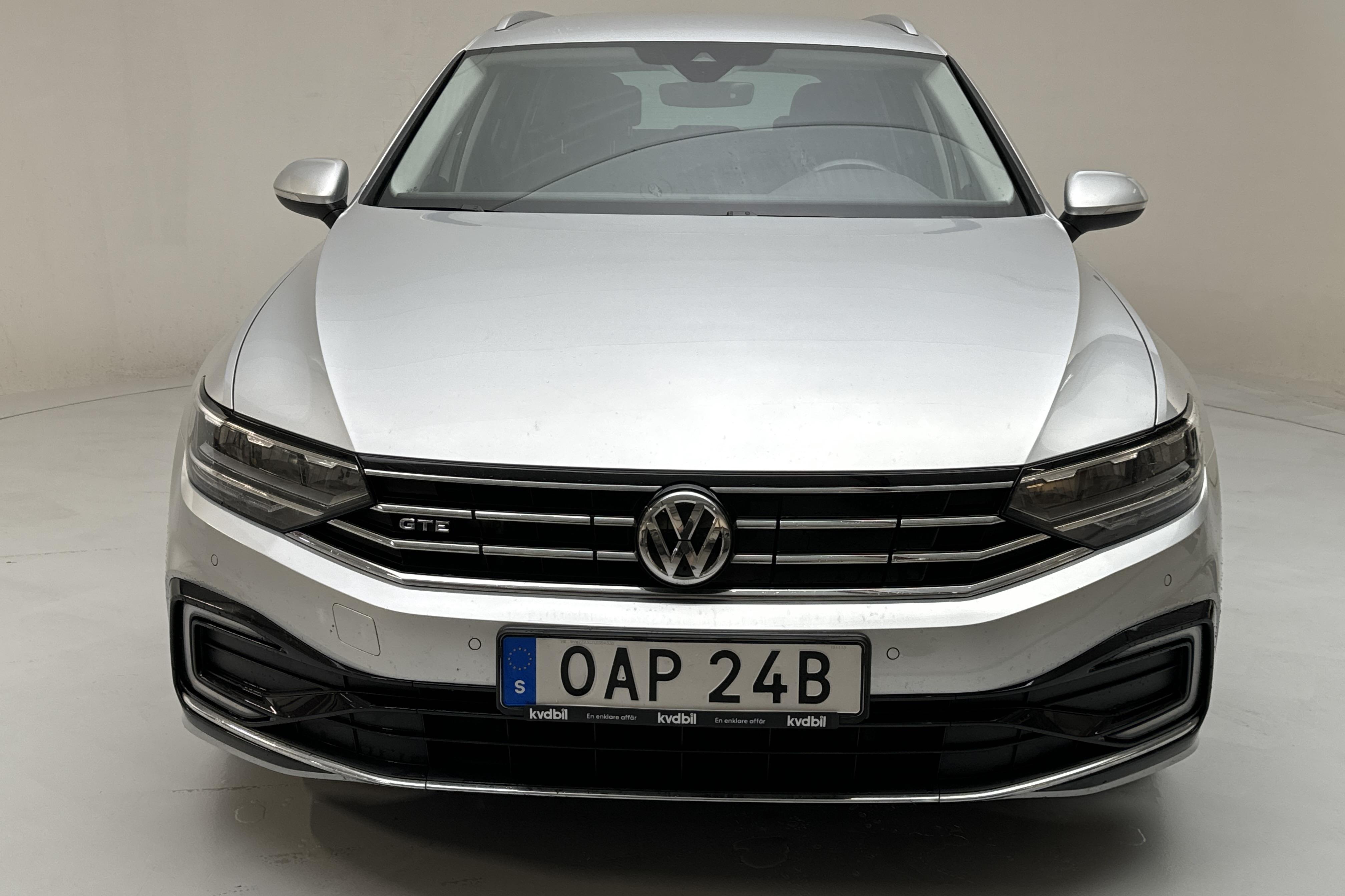 VW Passat 1.4 GTE Sportscombi (218hk) - 137 710 km - Automatic - silver - 2020