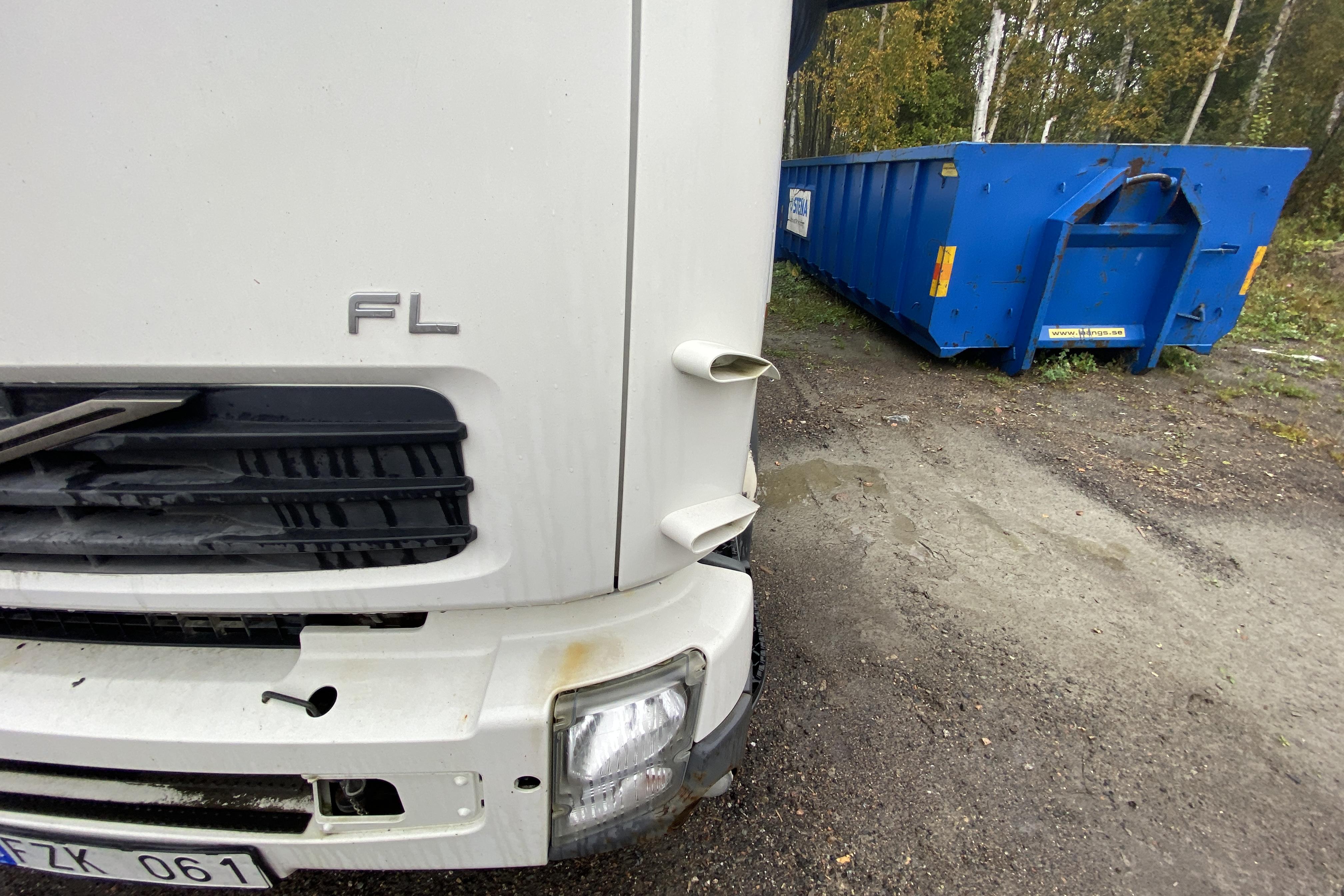 Volvo FL240 - 362 430 km - Manuell - vit - 2007