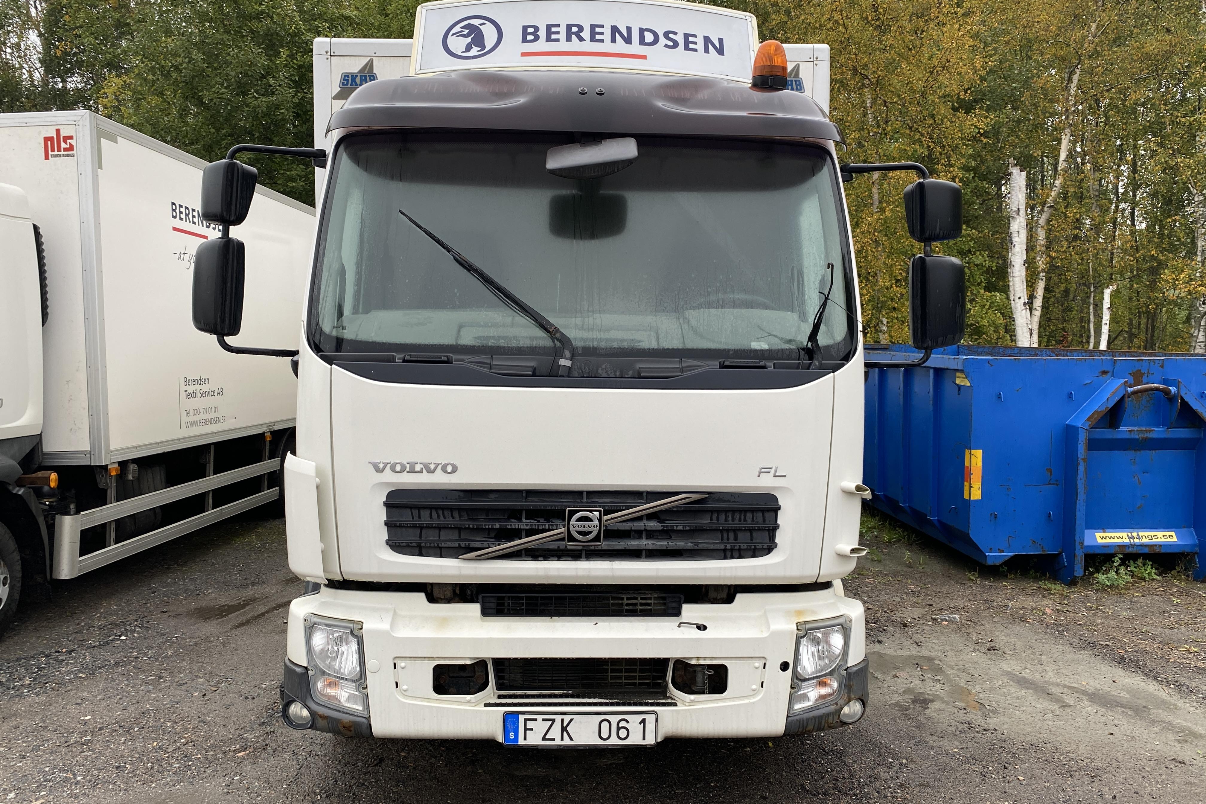 Volvo FL240 - 362 430 km - Manual - white - 2007